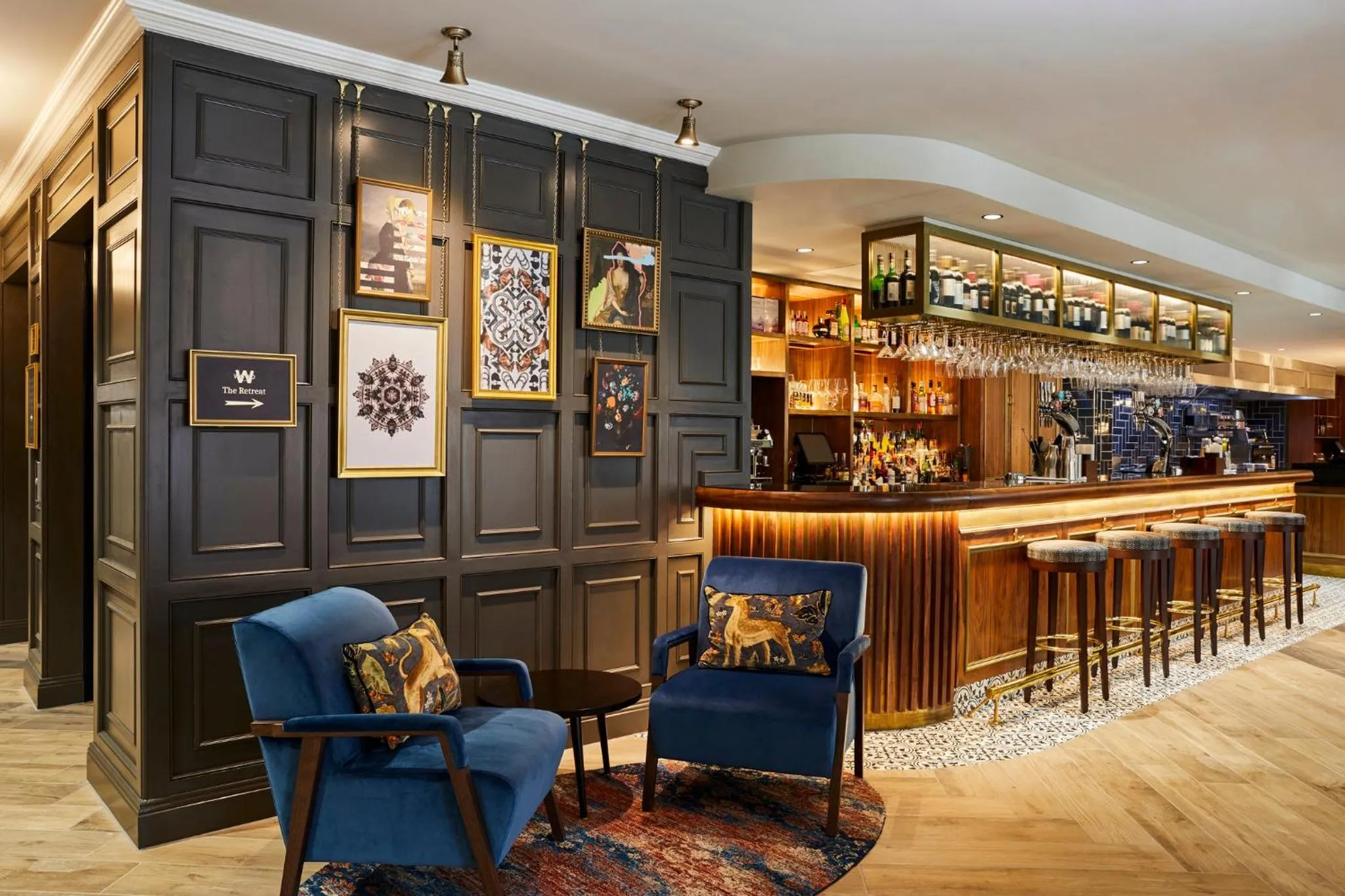 Lounge or bar in Hotel Indigo - Chester by IHG