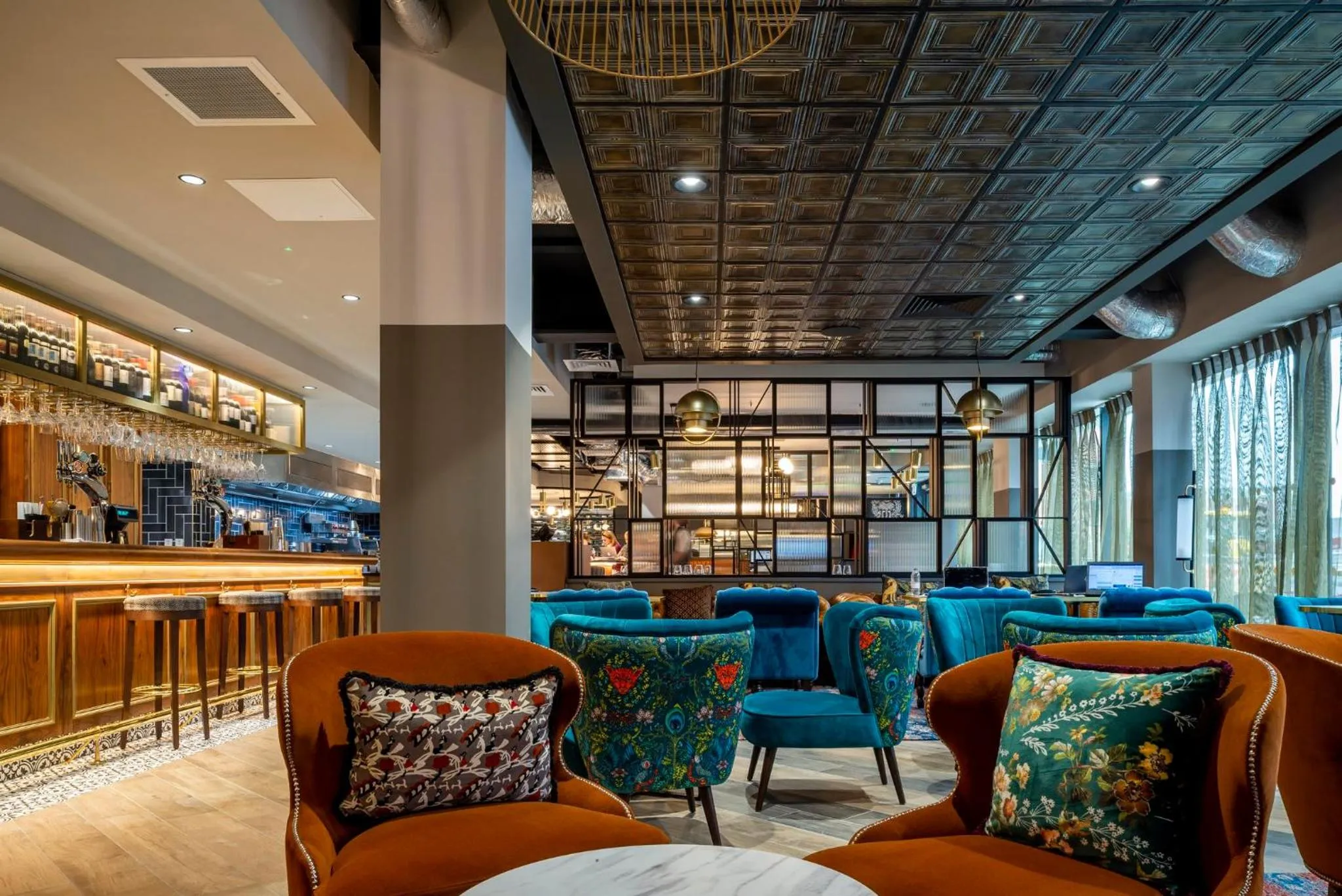 Lounge or bar in Hotel Indigo - Chester by IHG
