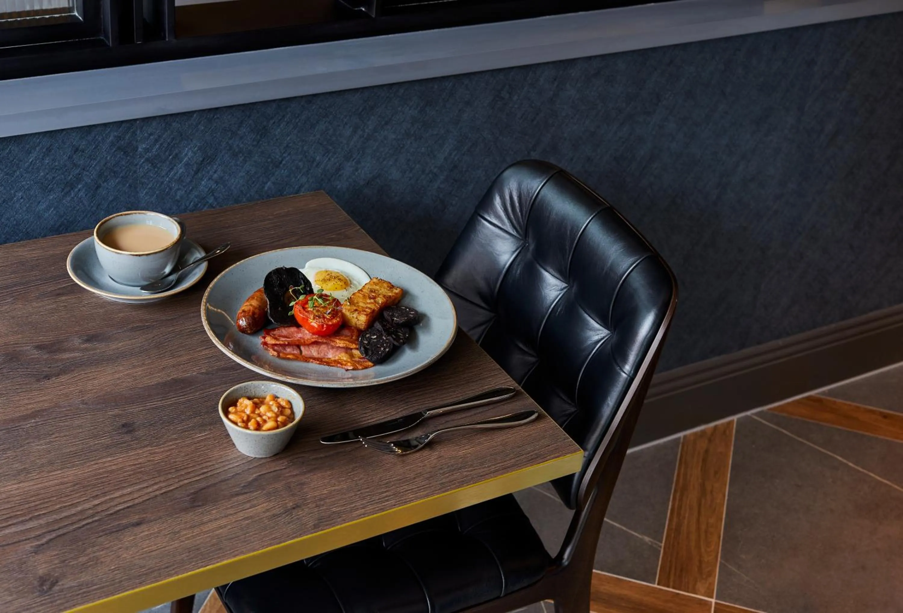 Breakfast in Hotel Indigo - Chester by IHG