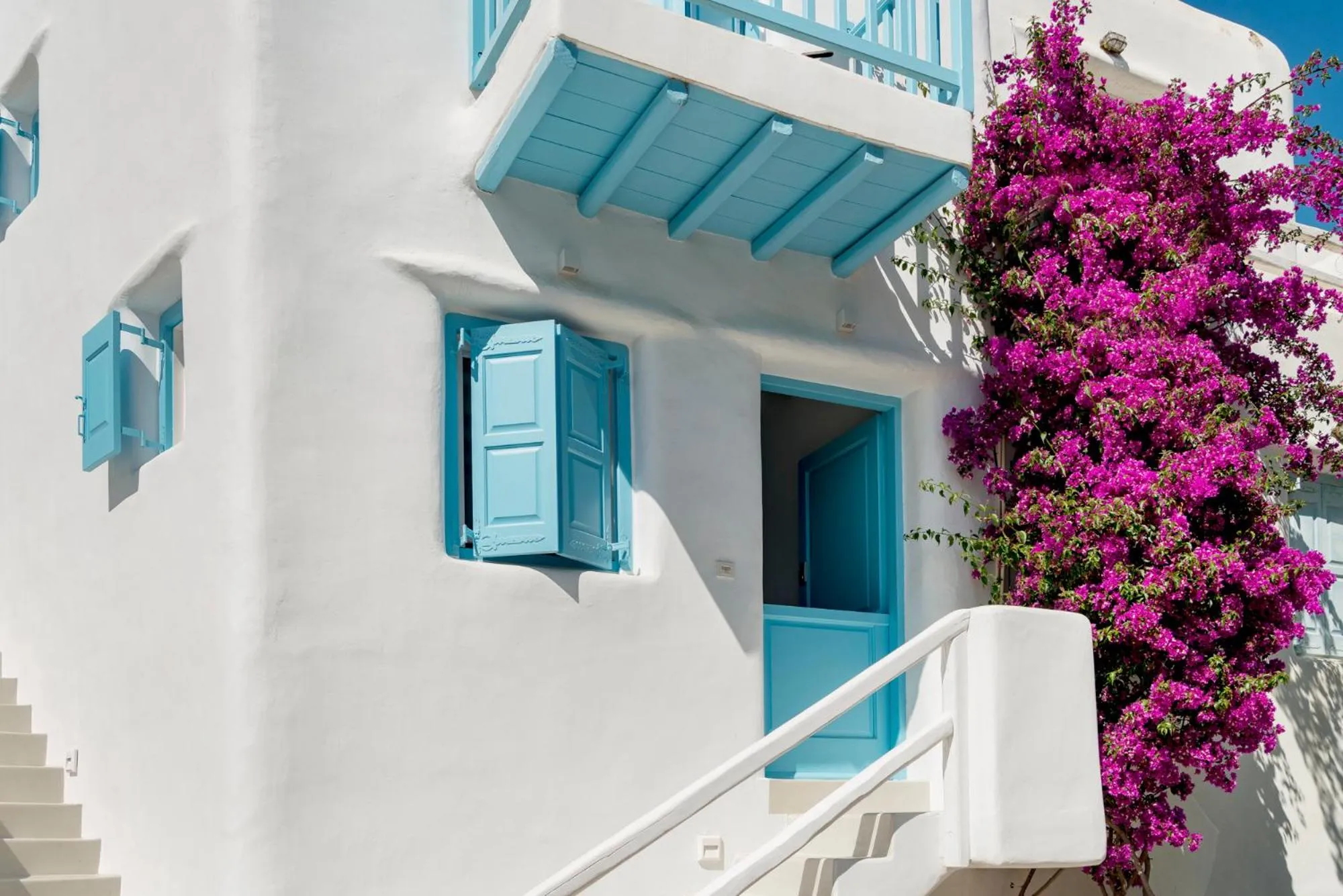 Facade/entrance in Mykonian Mews Luxury Suites