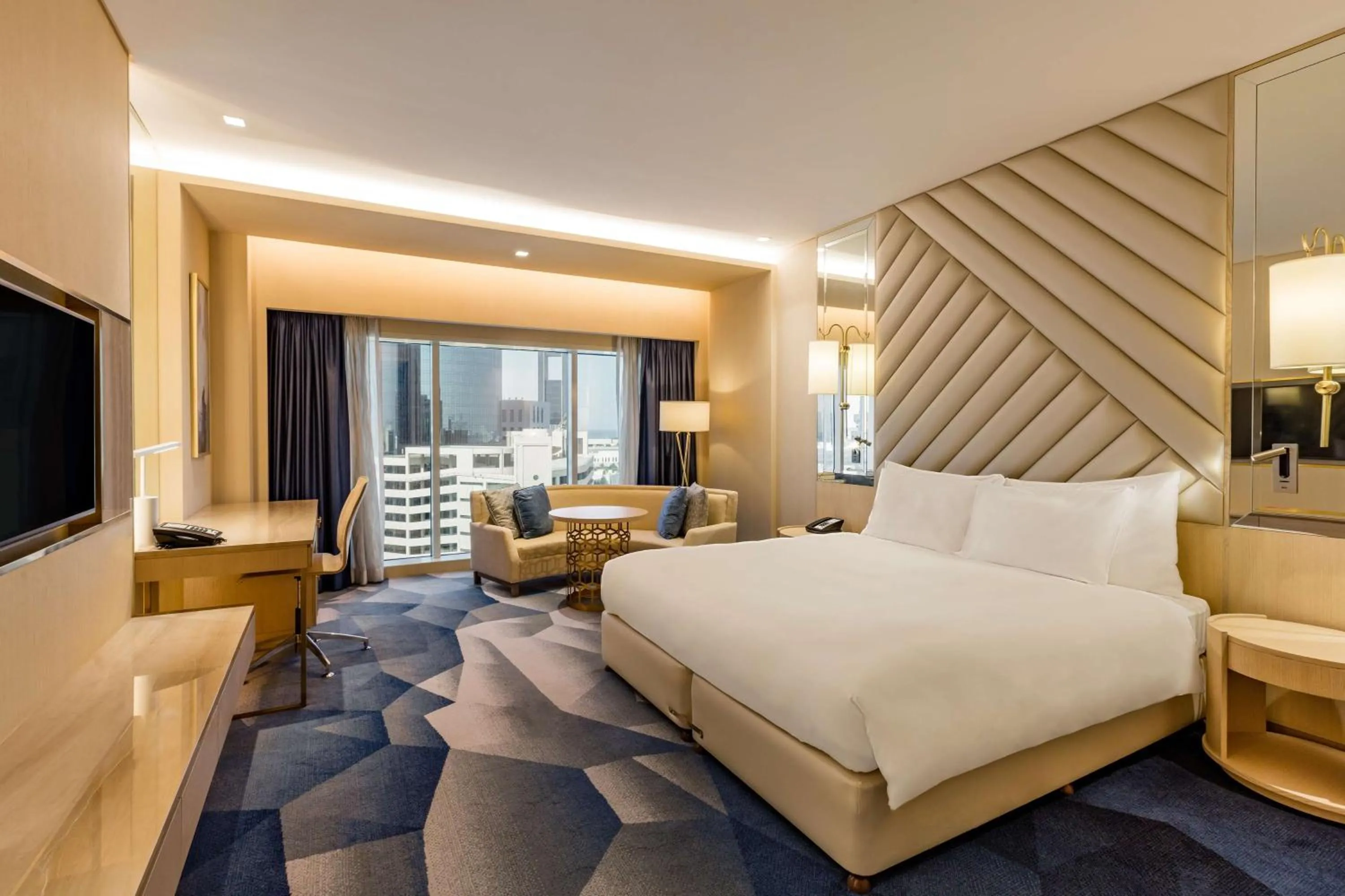 Bedroom, Bed in The Diplomat Radisson Blu Hotel Residence & Spa