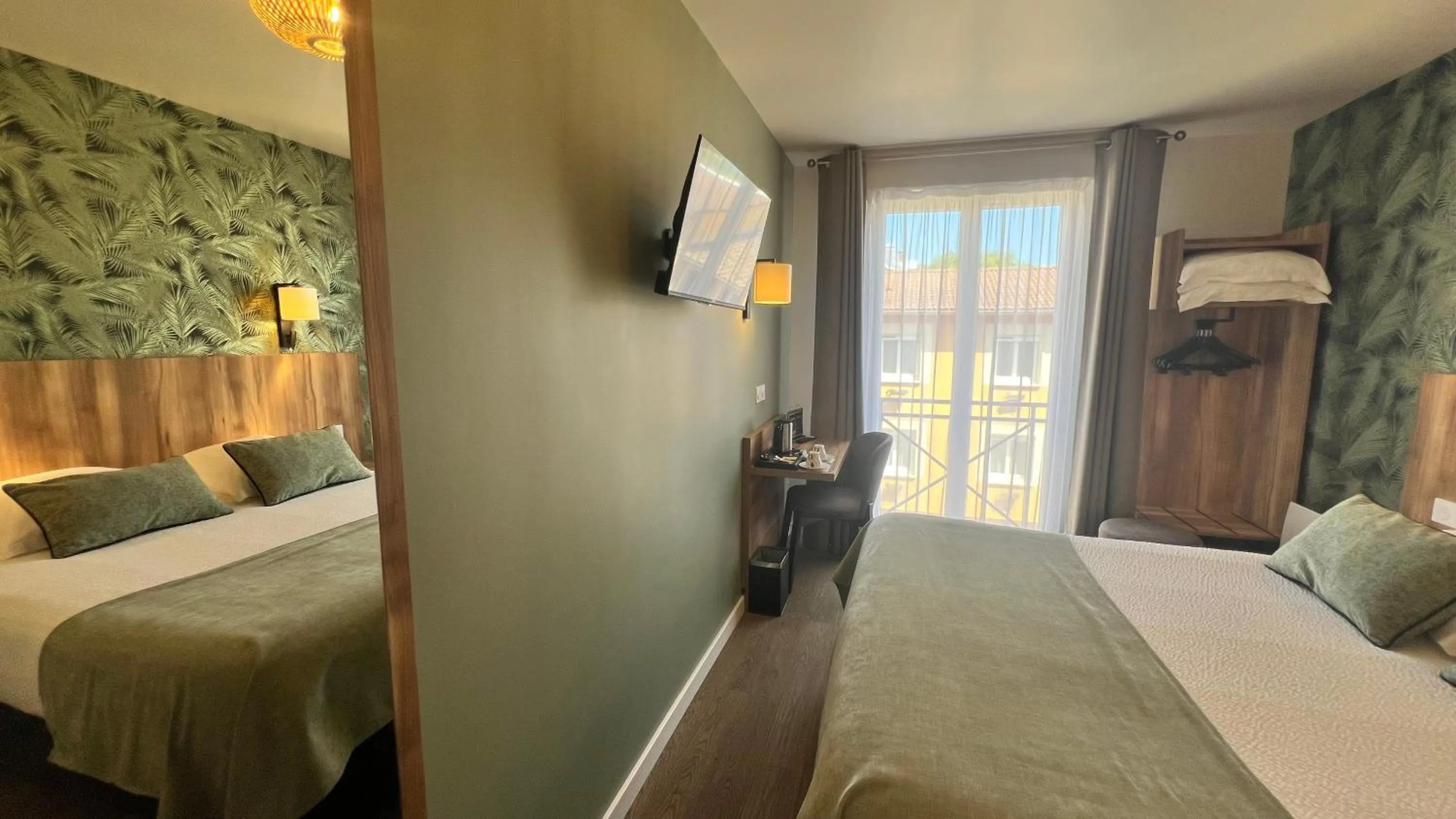 Photo of the whole room, Bed in Logis Hôtel Restaurant Azalées