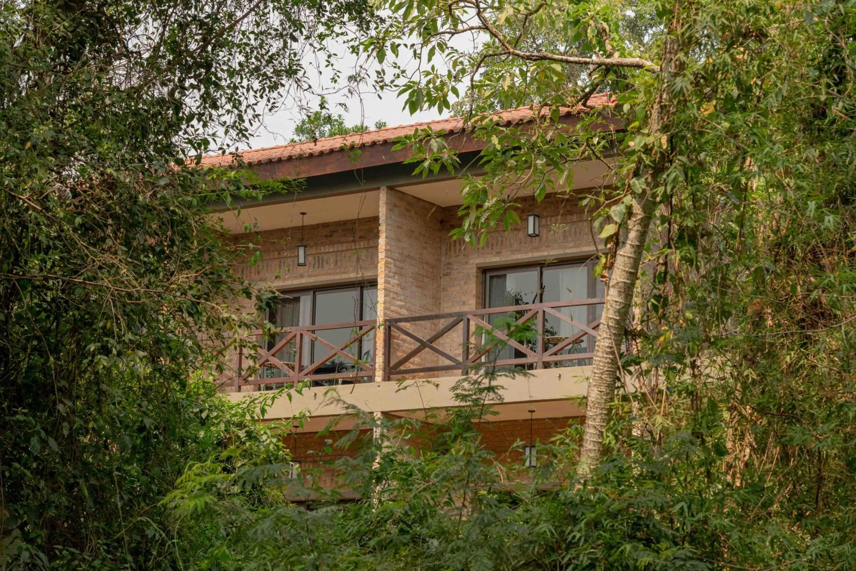 Property building in Village Cataratas