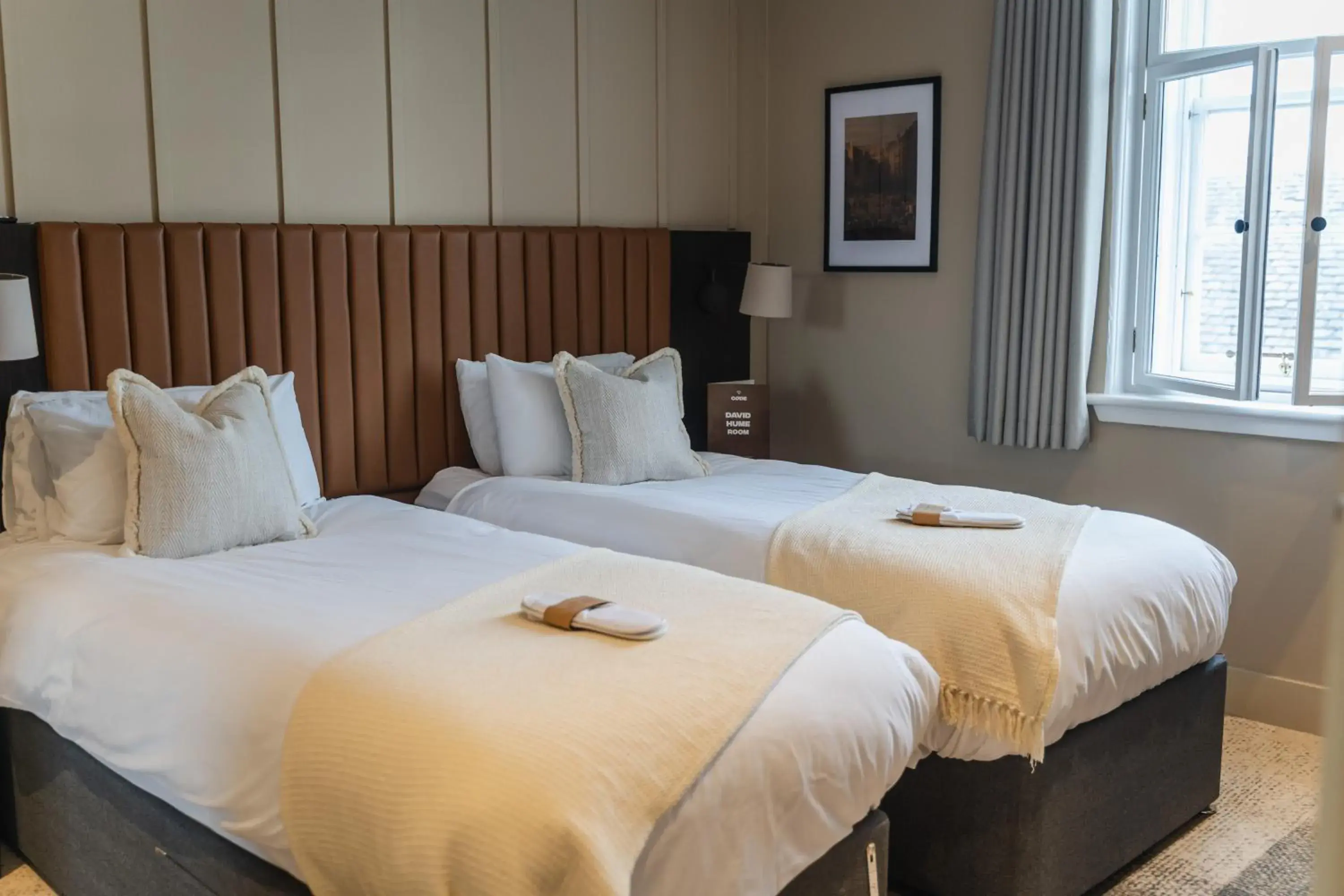 Superior Twin Room in CODE - The Court, Edinburgh Superior Twin Room in CODE - The Court, Edinburgh