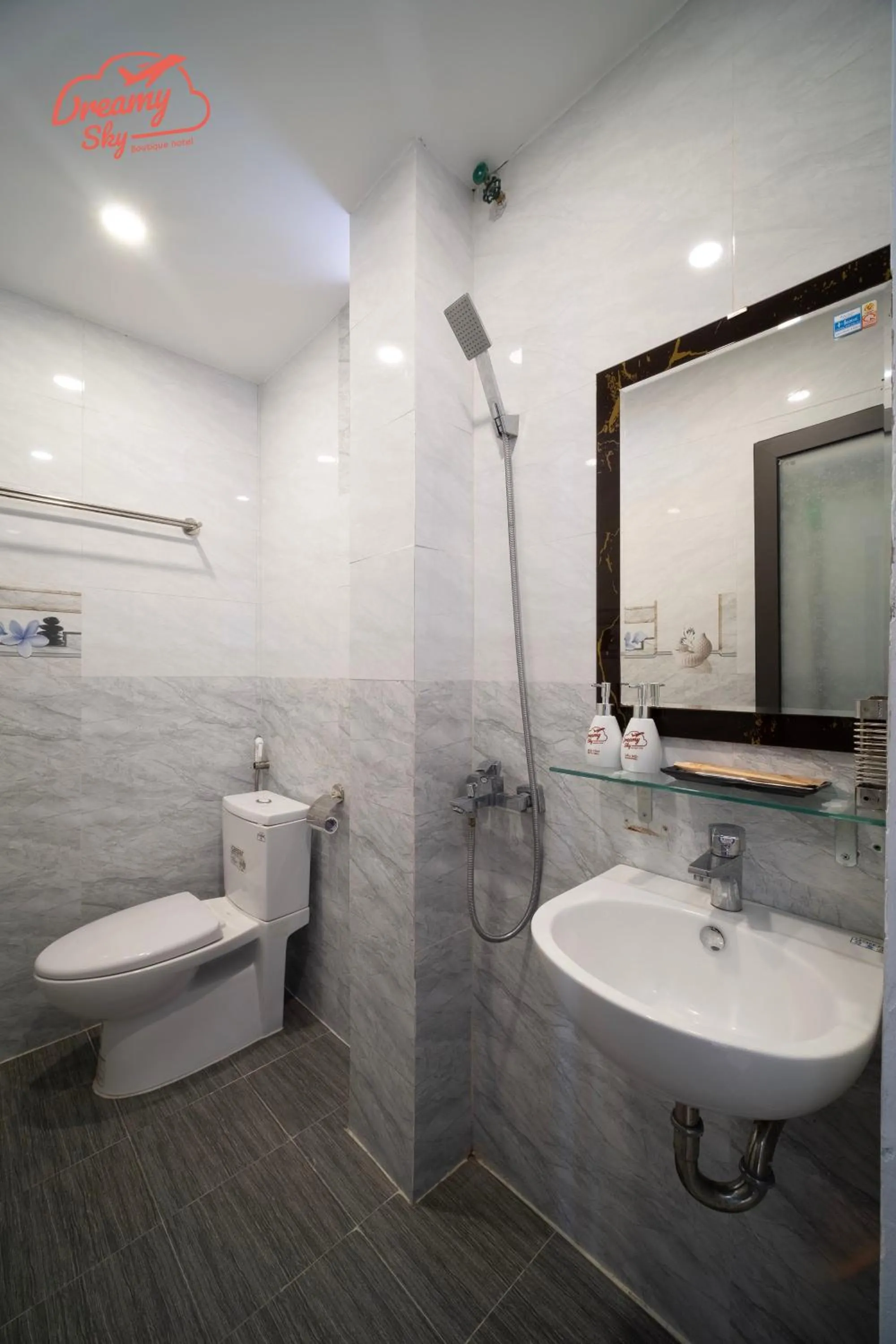 Toilet in Dreamy Sky - Airport View Boutique Hotel