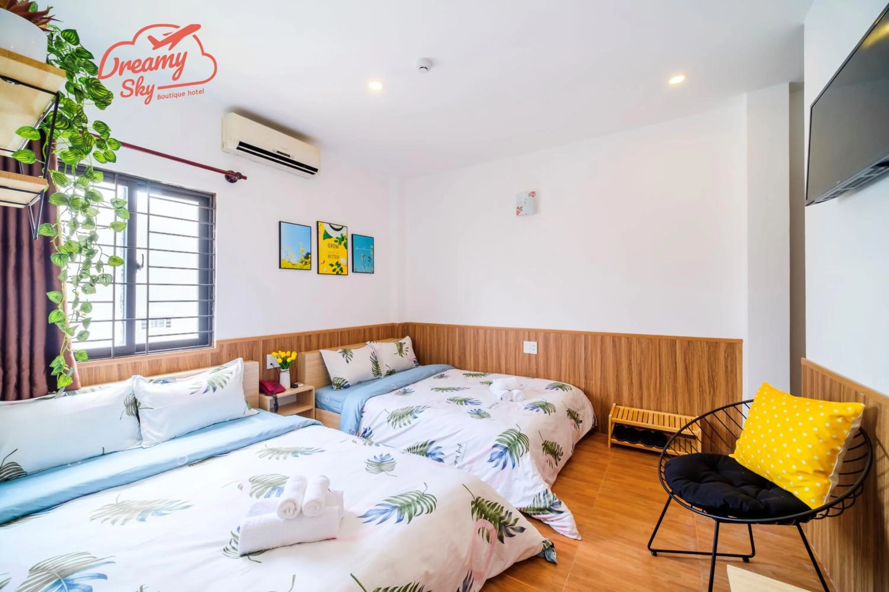 Coffee/tea facilities, Bed in Dreamy Sky - Airport View Boutique Hotel