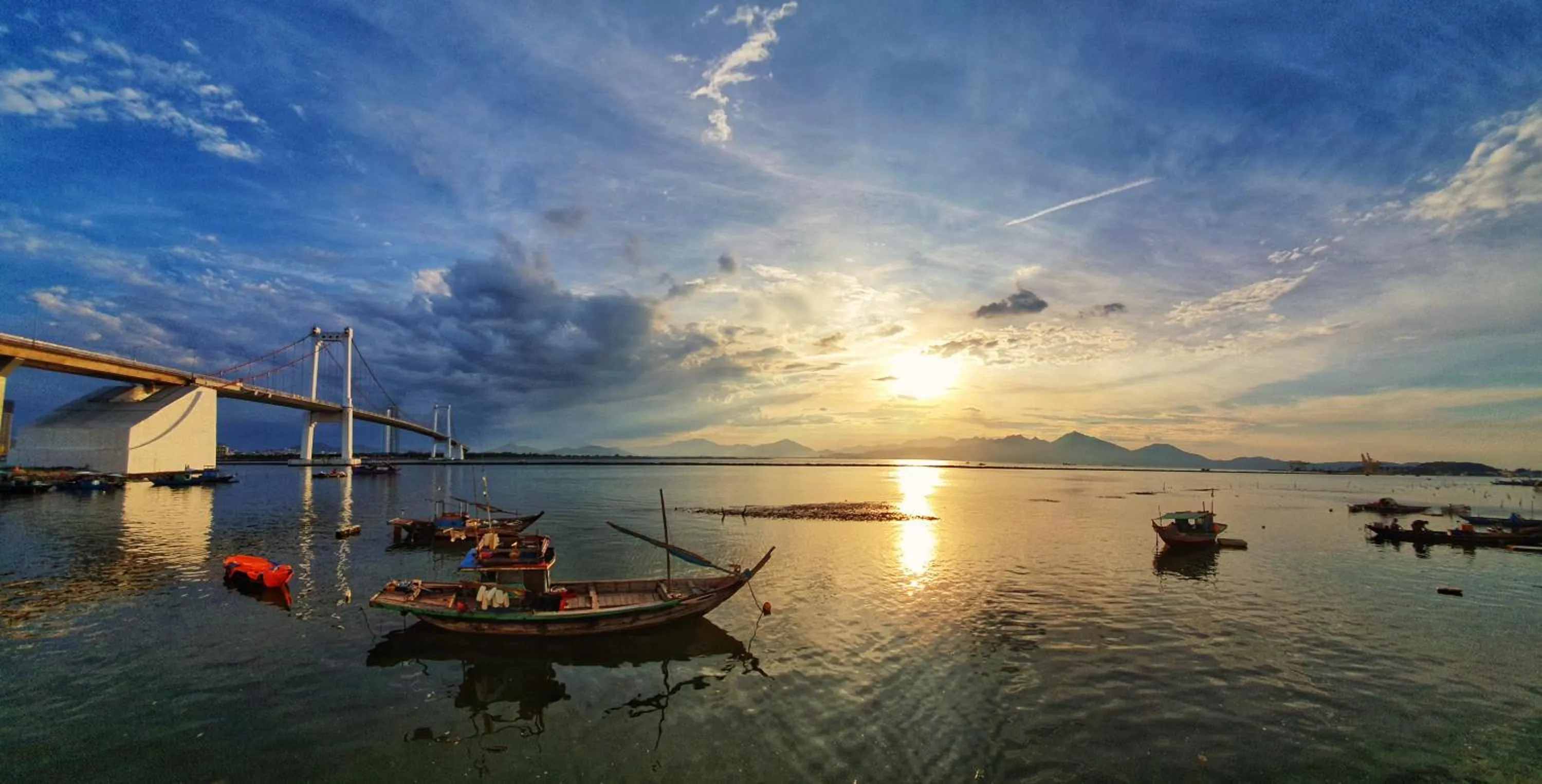 Natural landscape in Dreamy Sky - Airport View Boutique Hotel