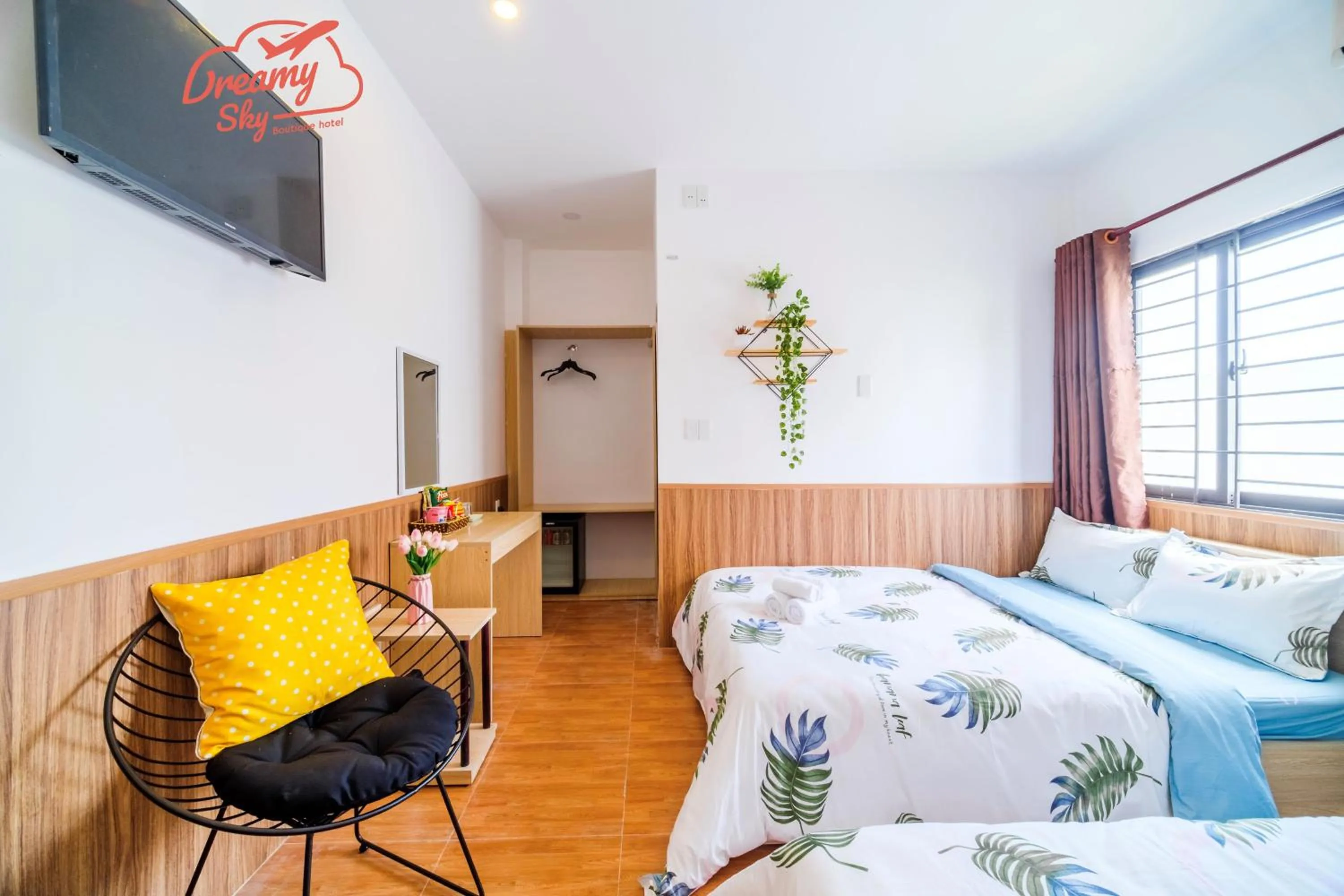 Bed in Dreamy Sky - Airport View Boutique Hotel