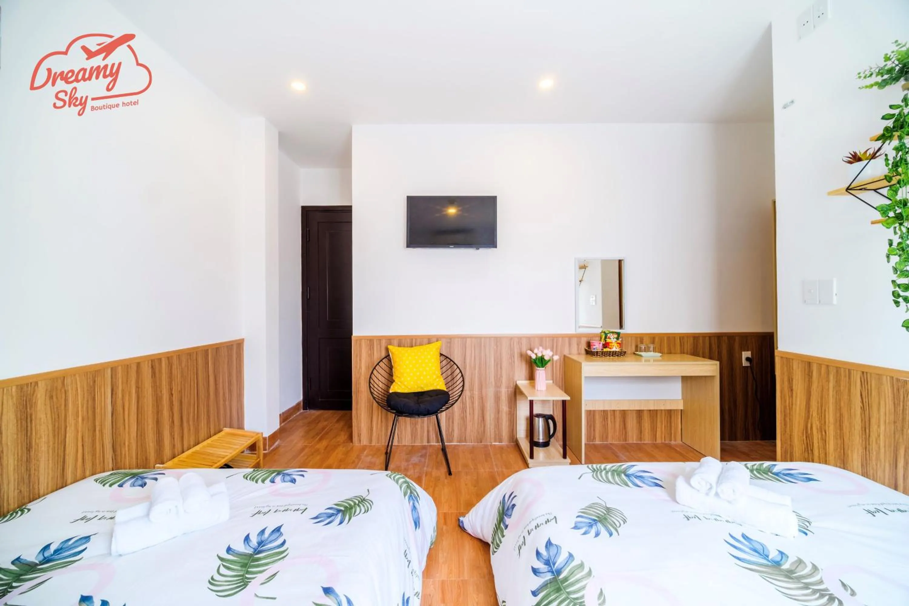 TV and multimedia, Bed in Dreamy Sky - Airport View Boutique Hotel