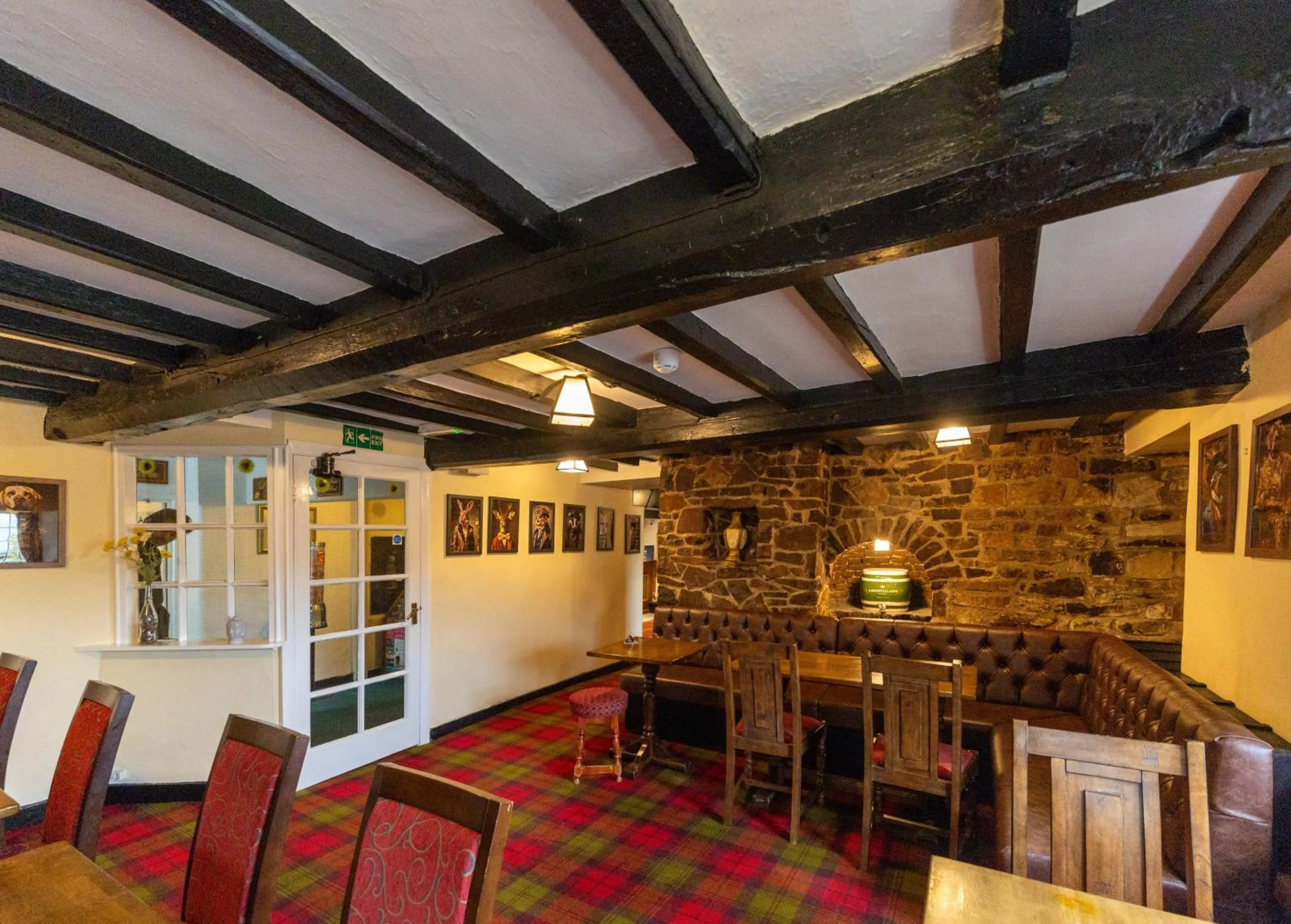 Lounge or bar in The Izaak Walton Country House Hotel - Dovedale