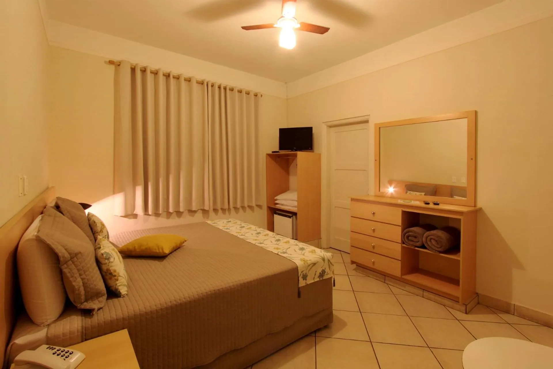 Bed in Hotel Mantovani