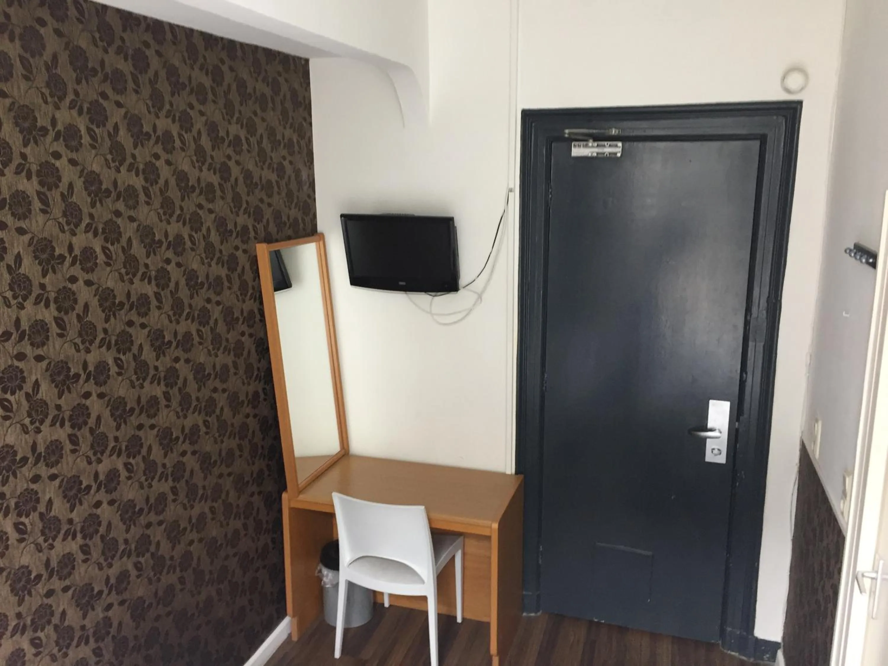 TV and multimedia in Hotel Amsterdam Inn