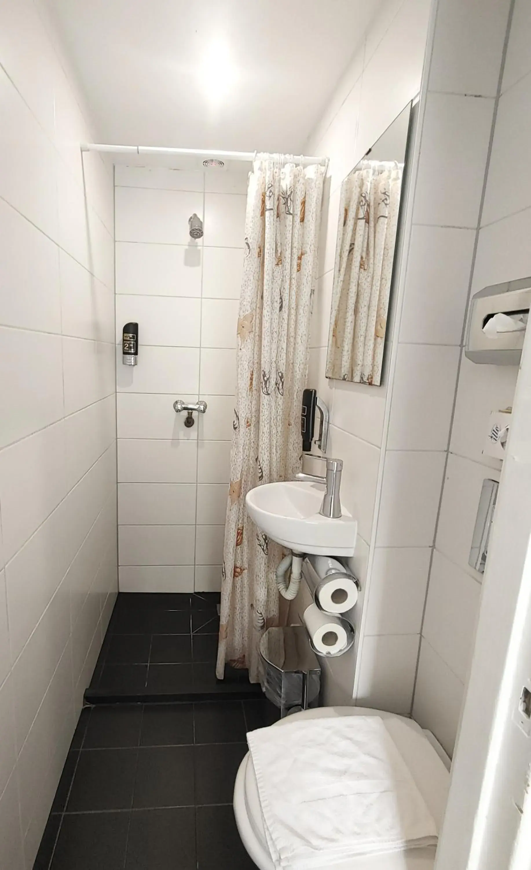 Twin Room in Hotel Amsterdam Inn Twin Room in Hotel Amsterdam Inn