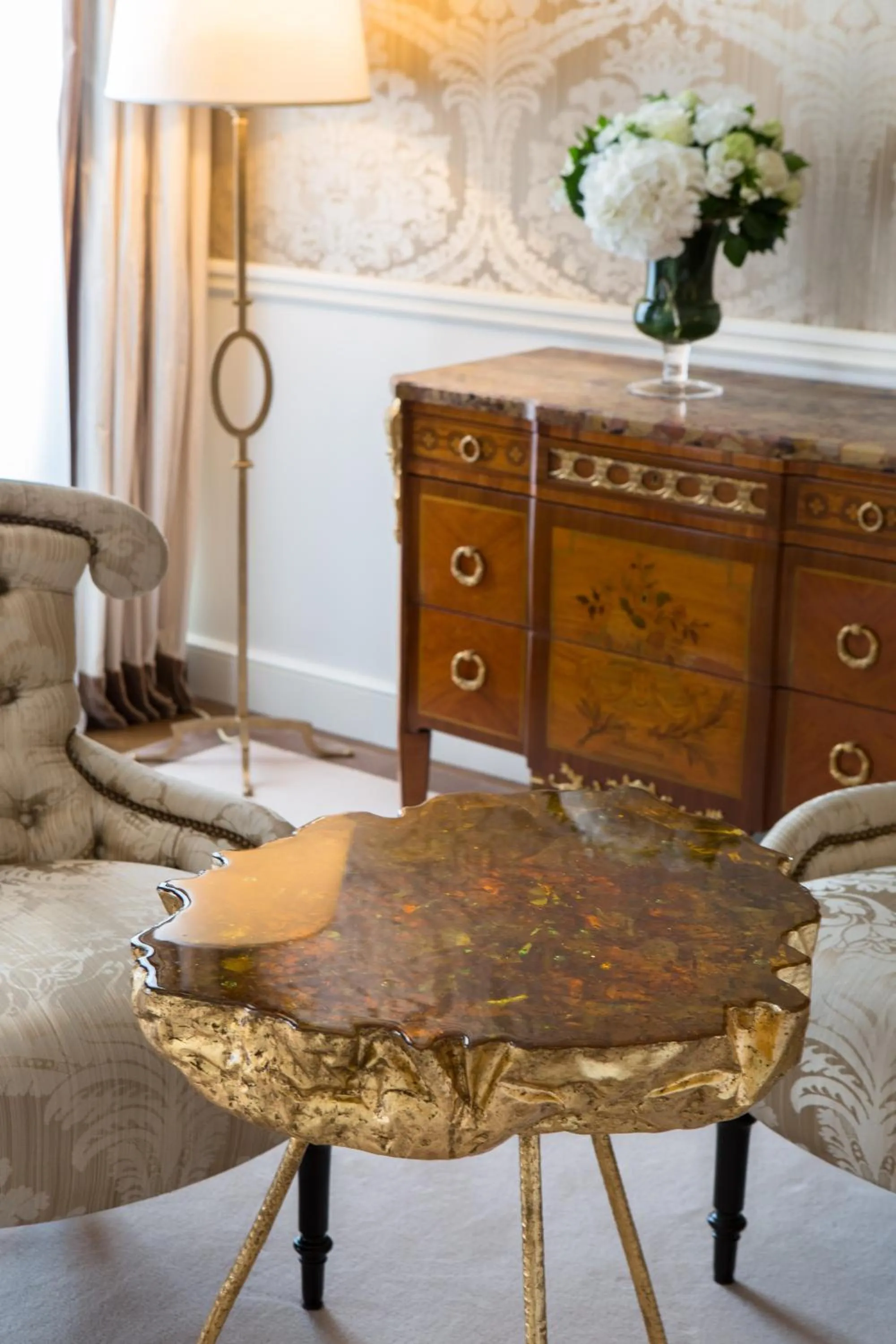 Seating area in La Réserve Paris Hotel & Spa