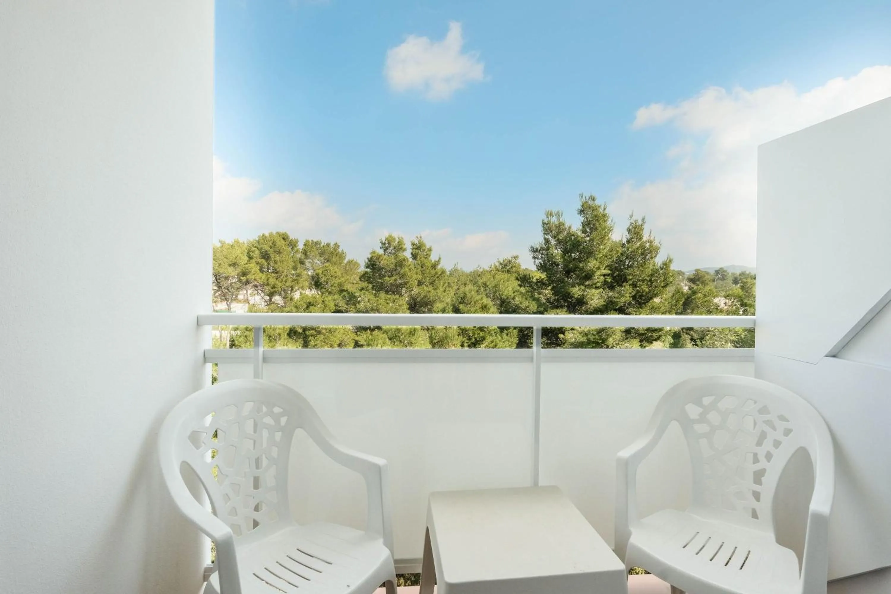 Decorative detail in azuLine Hotel Bergantin