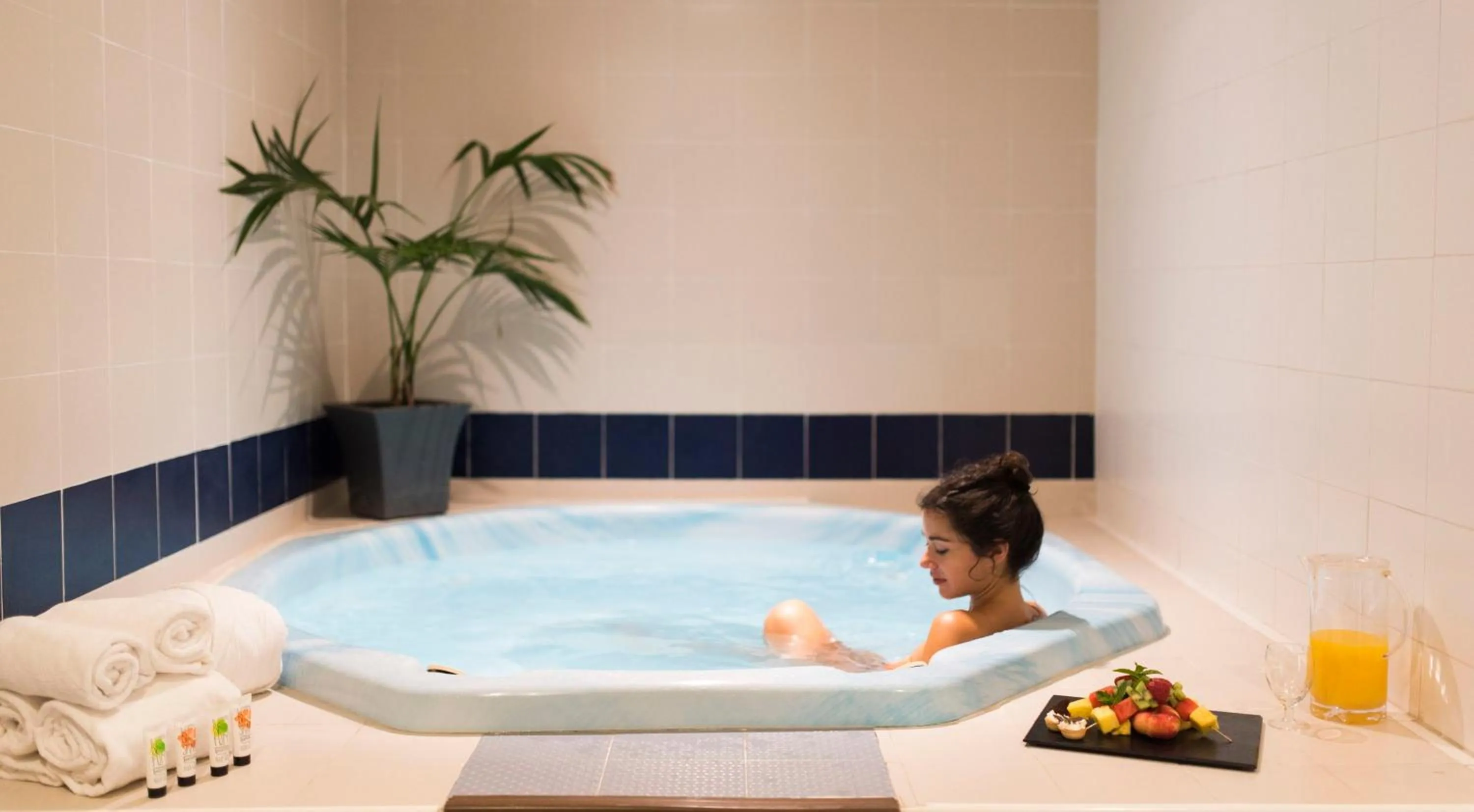 Hot Tub in azuLine Hotel Bergantin