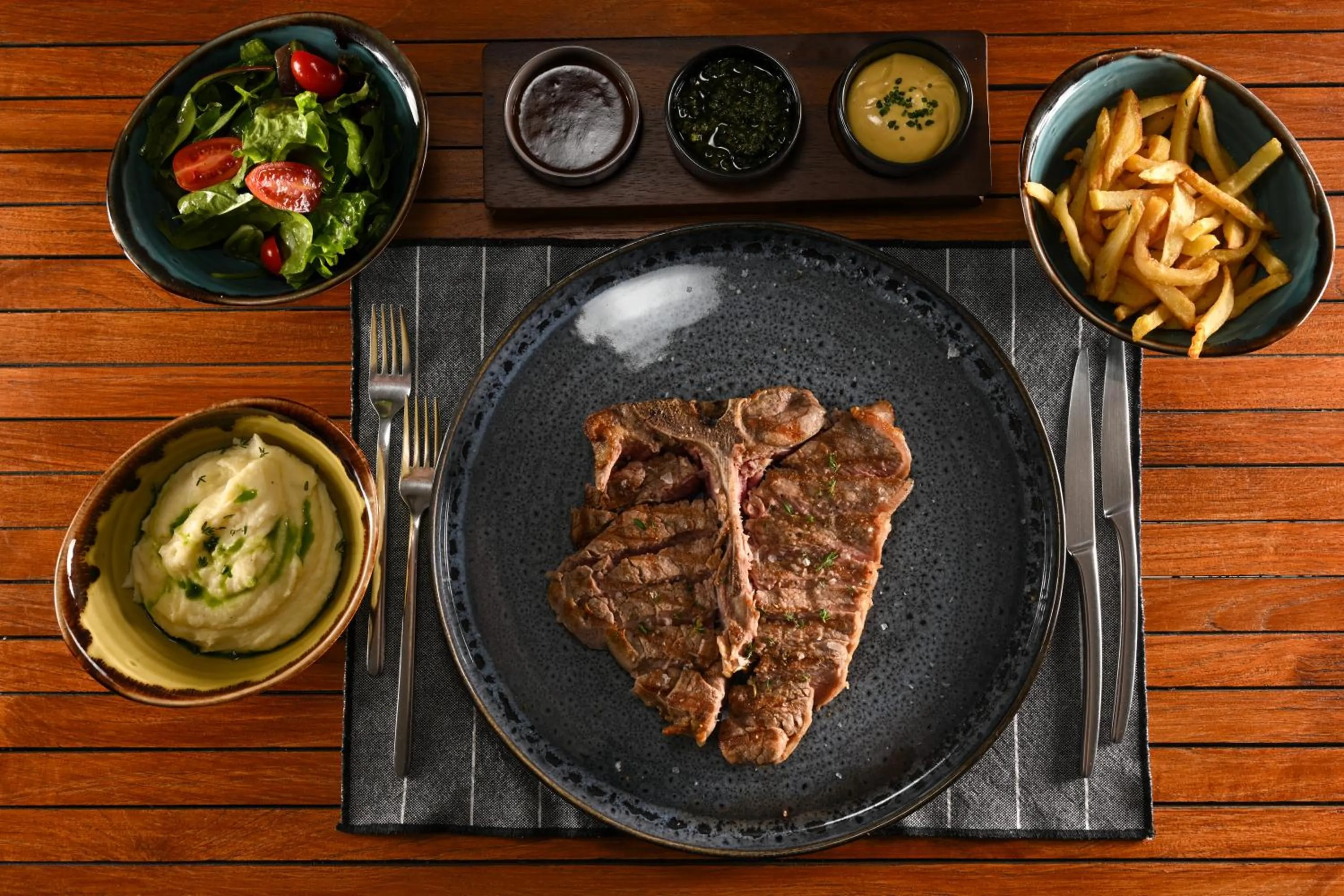 Food in SESA Boutique Hotel & Restaurant