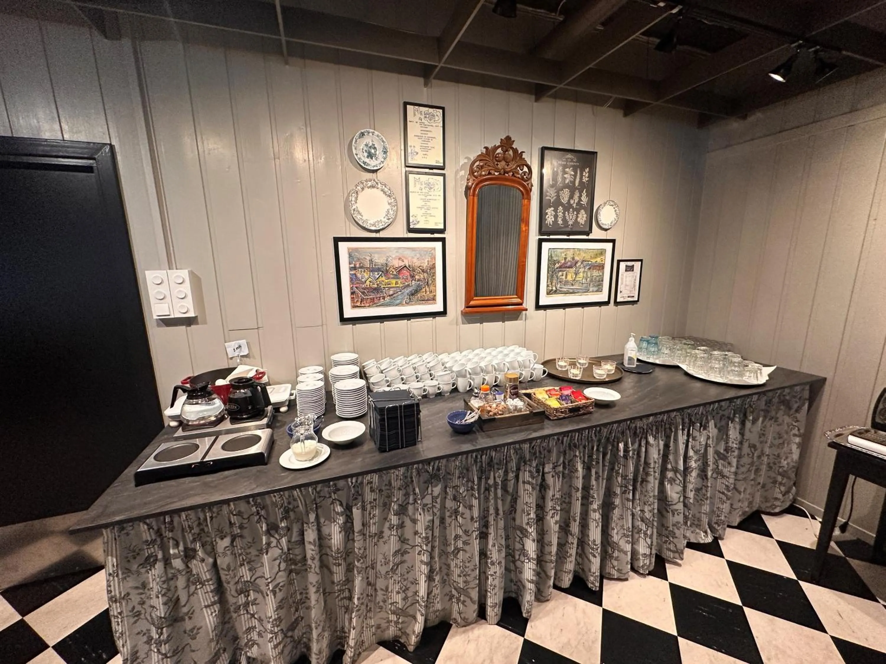 Breakfast in Hofslund Fjord Hotel