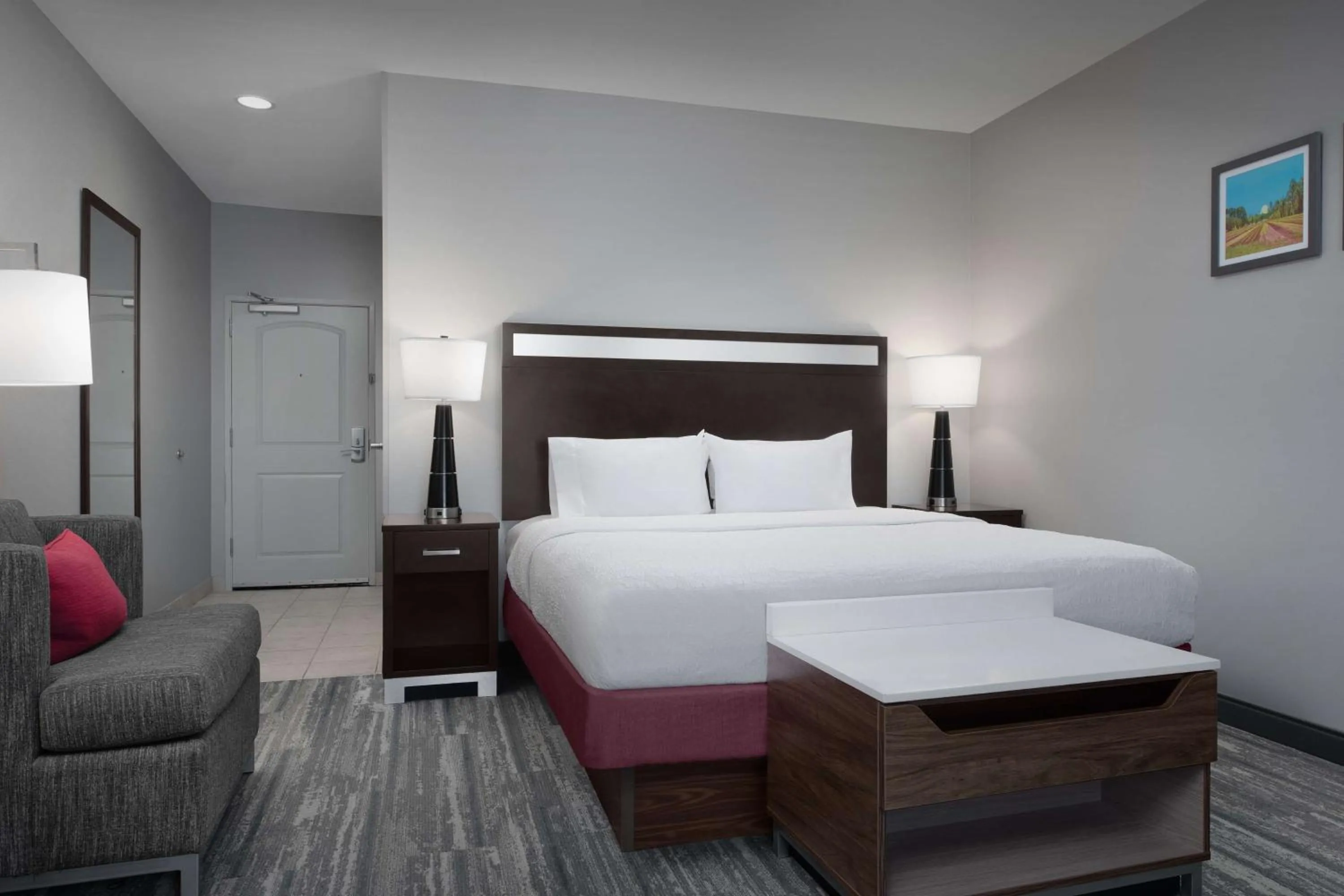 Living room, Bed in Hampton Inn Statesboro