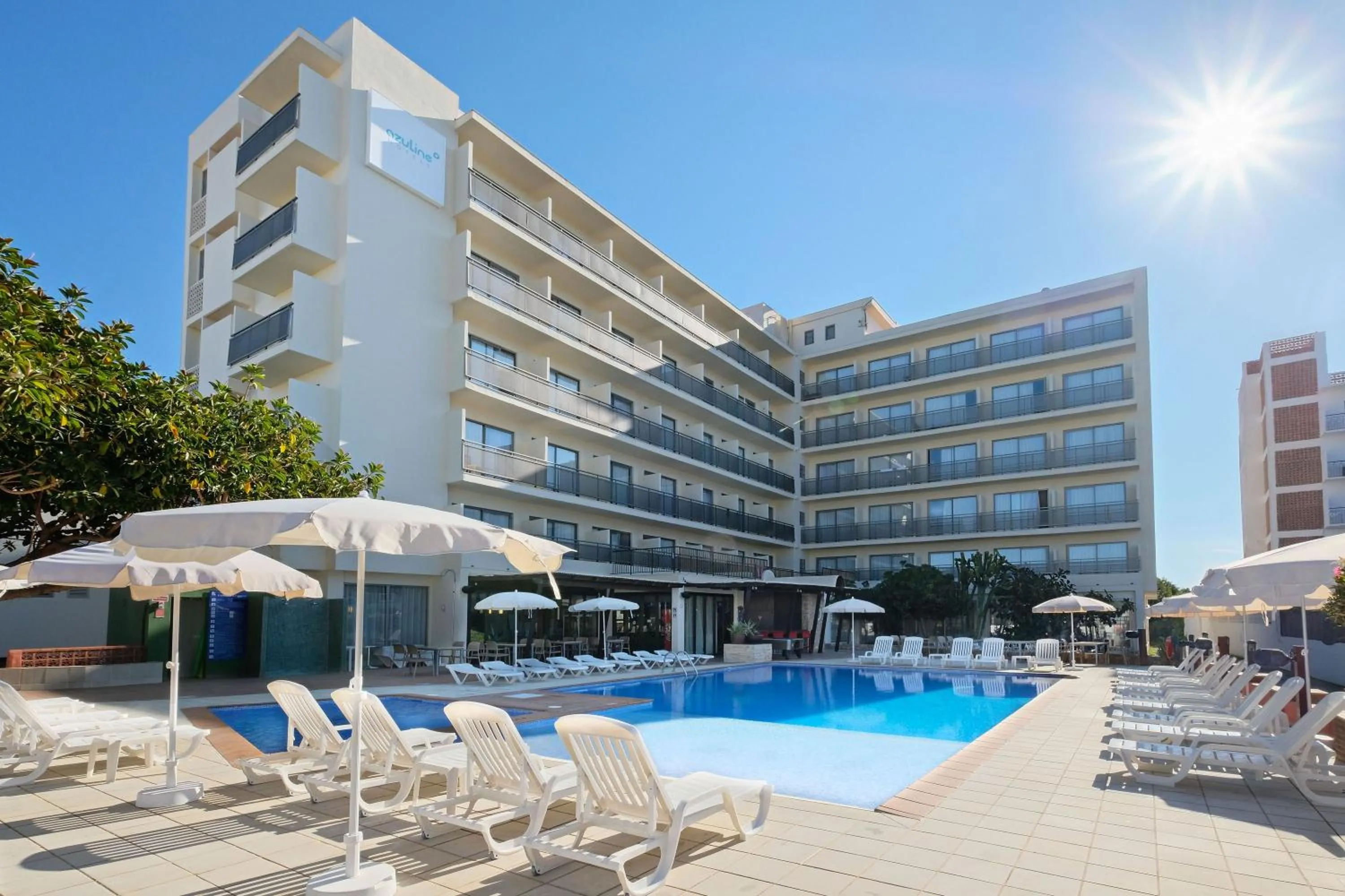 Property building in azuLine Hotel S'Anfora & Fleming