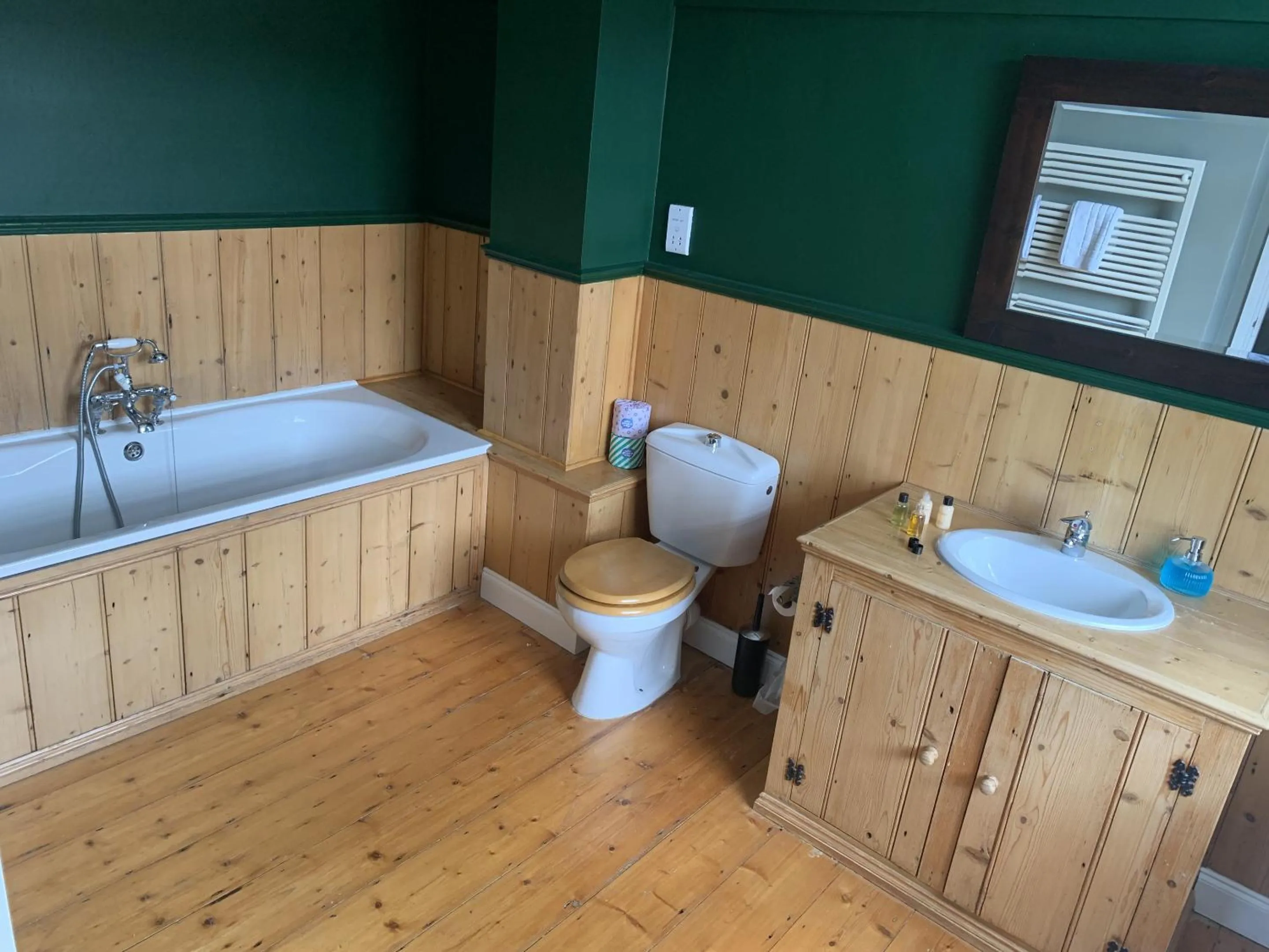 Bathroom in The Star and Garter