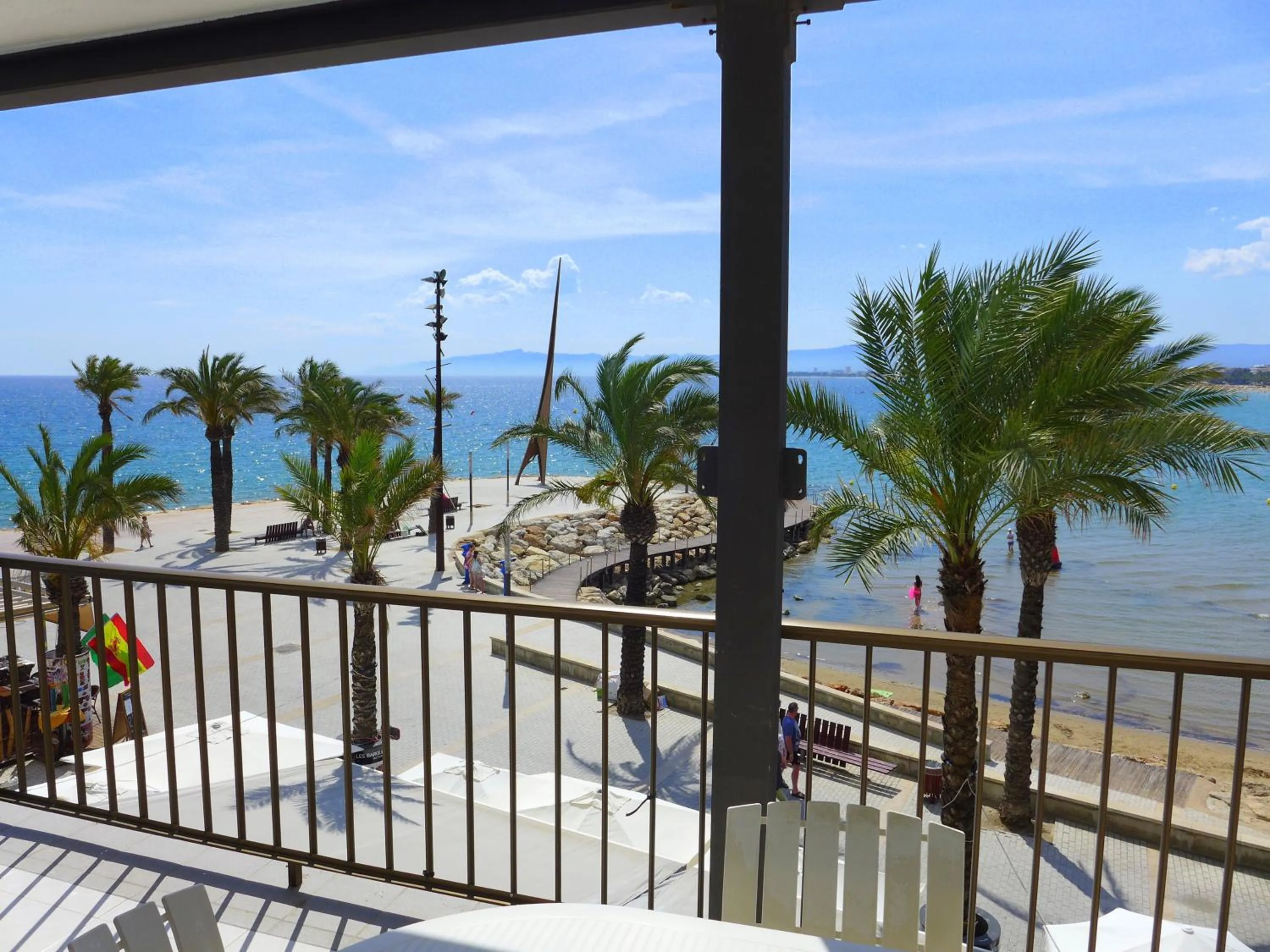 Sea view in Rentalmar Family Acantilados