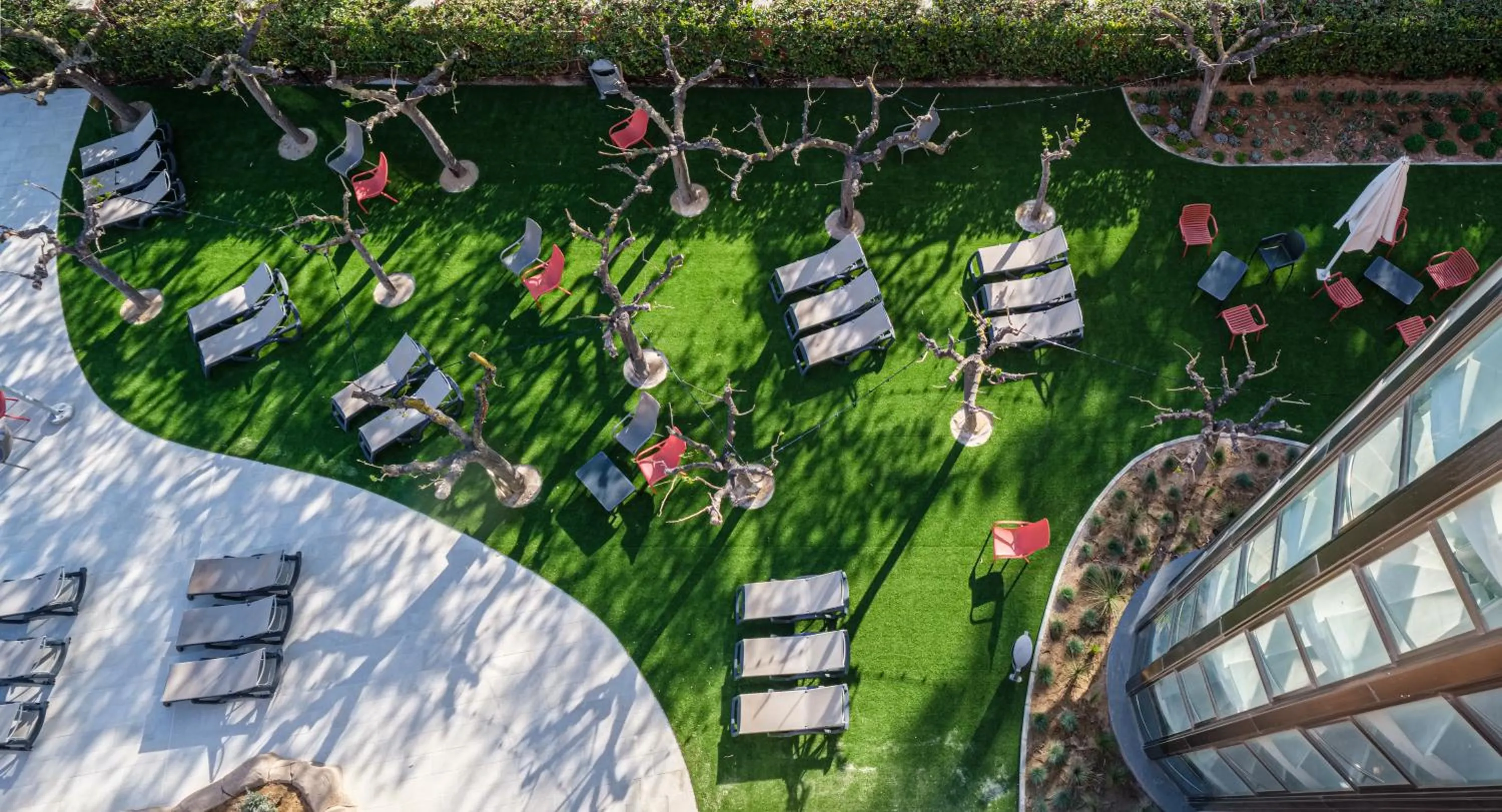 Garden in Hotel California Garden