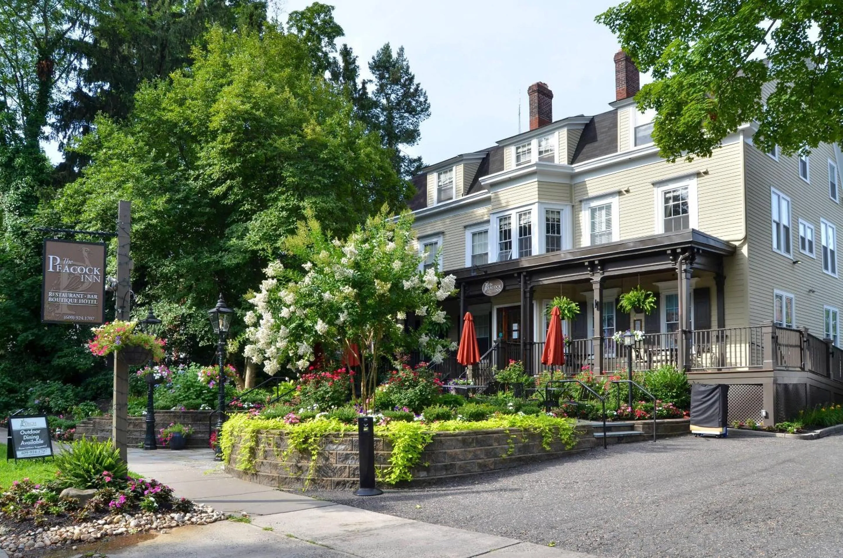 Property building in The Peacock Inn, an Ascend Collection Hotel