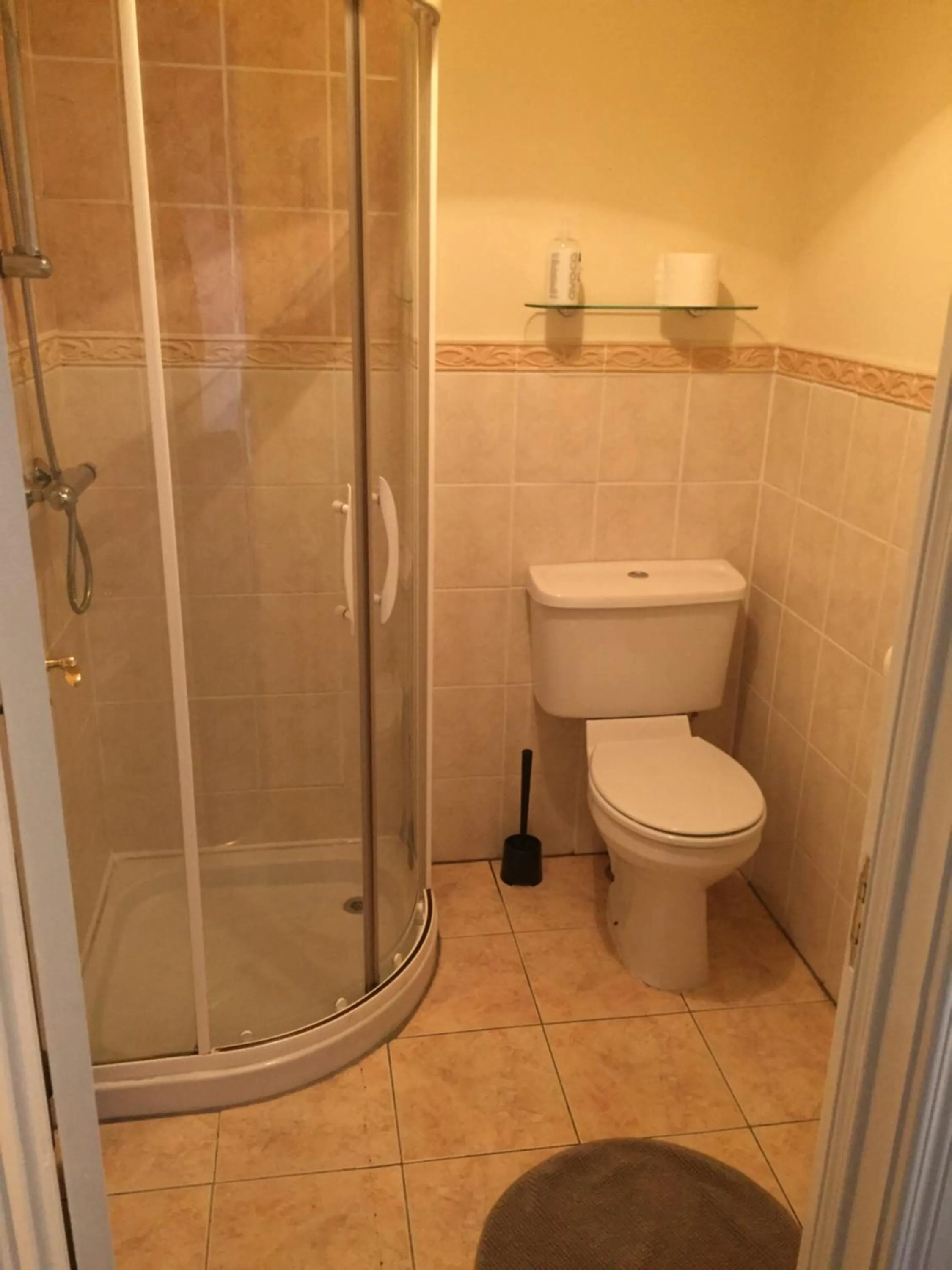 Bathroom in Causeway tavern bed & breakfast