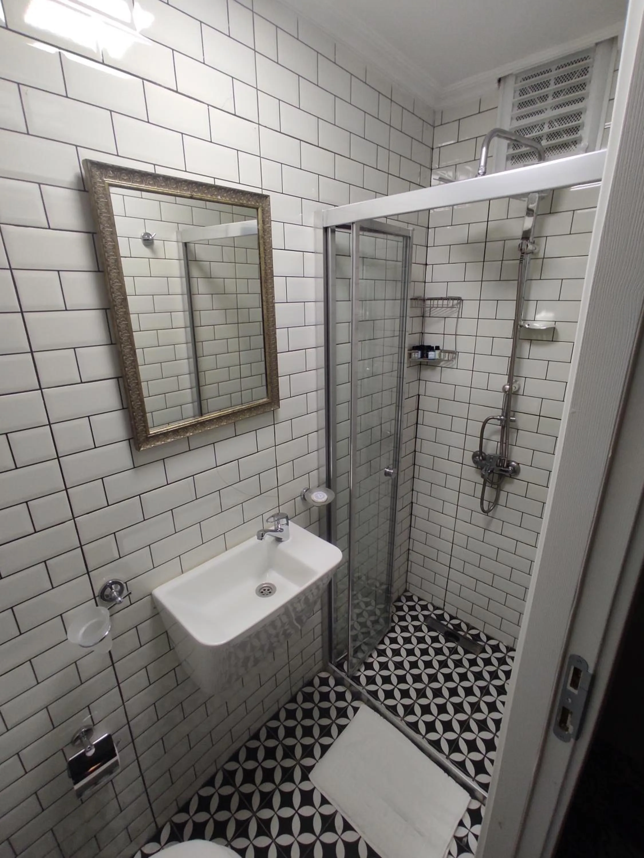 Bathroom in Basilica Guest House