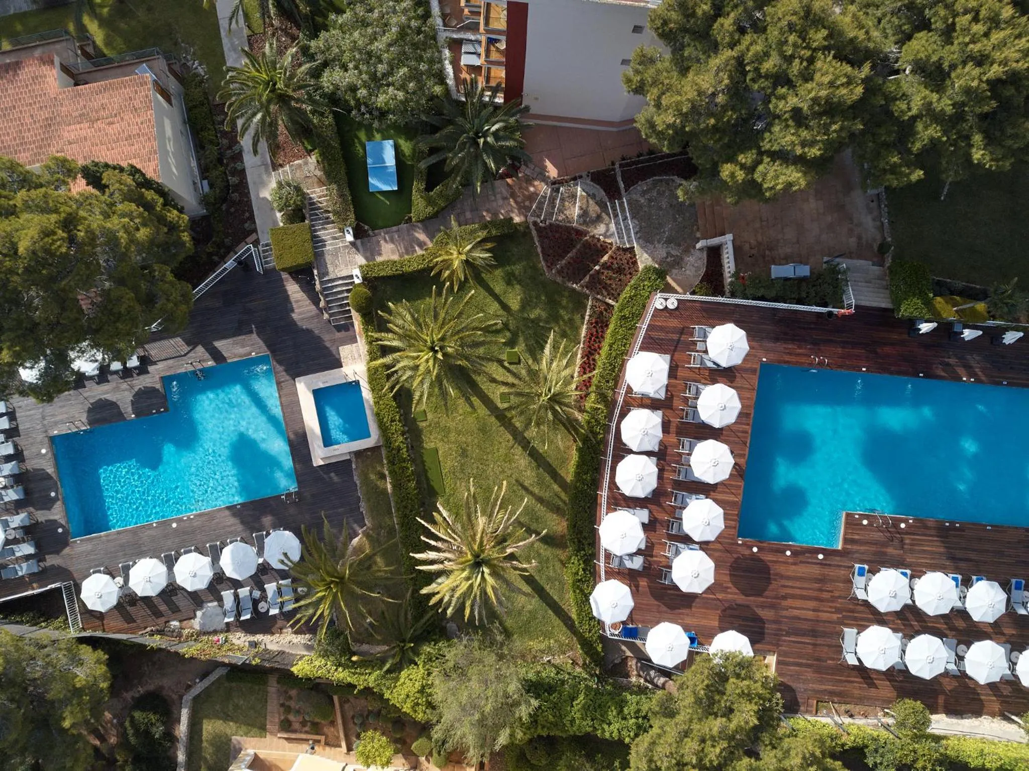 Swimming pool in Bonanza Park Hotel by Olivia Hotels Collection