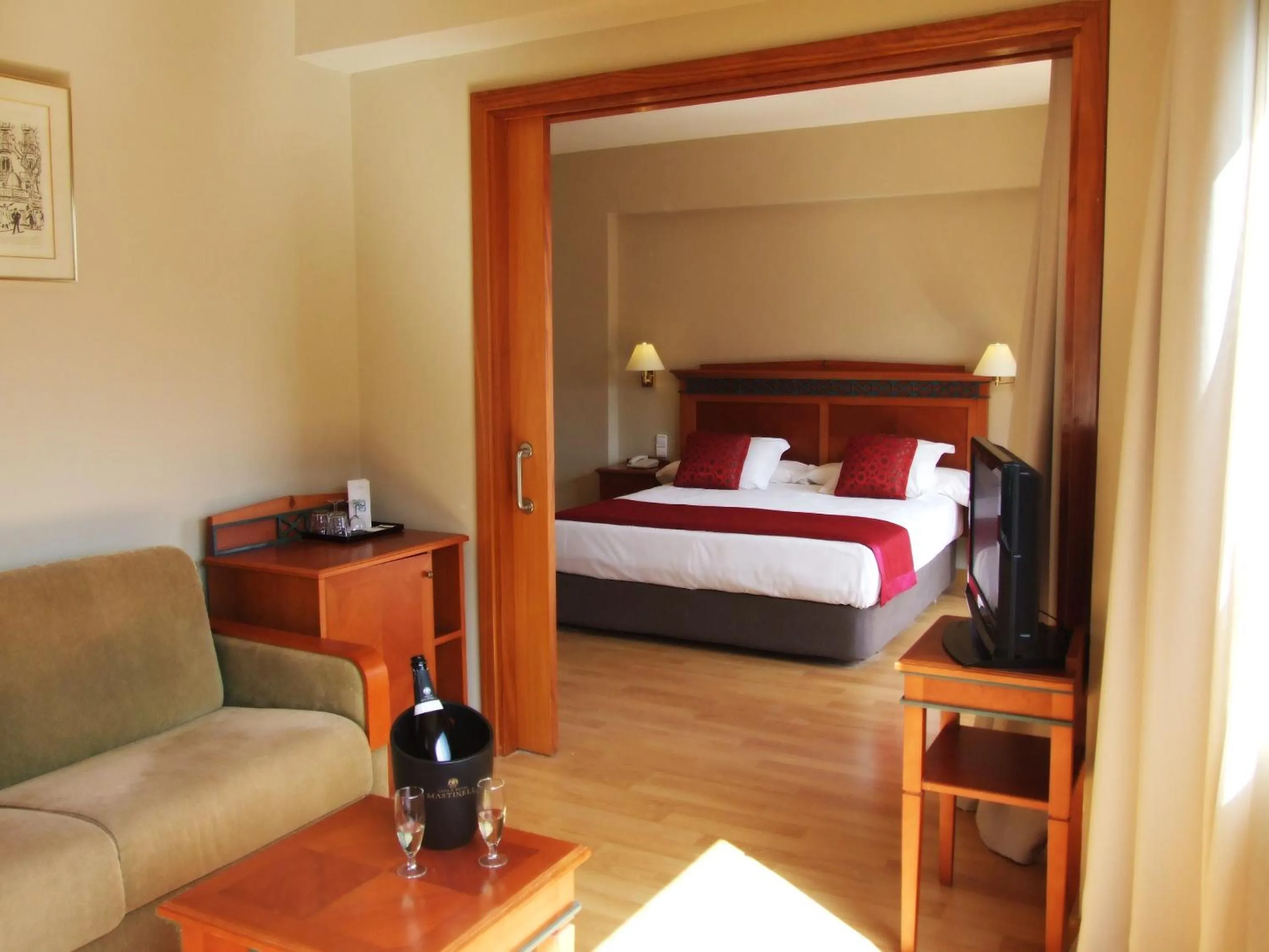 Photo of the whole room, Bed in Bonanza Park Hotel by Olivia Hotels Collection