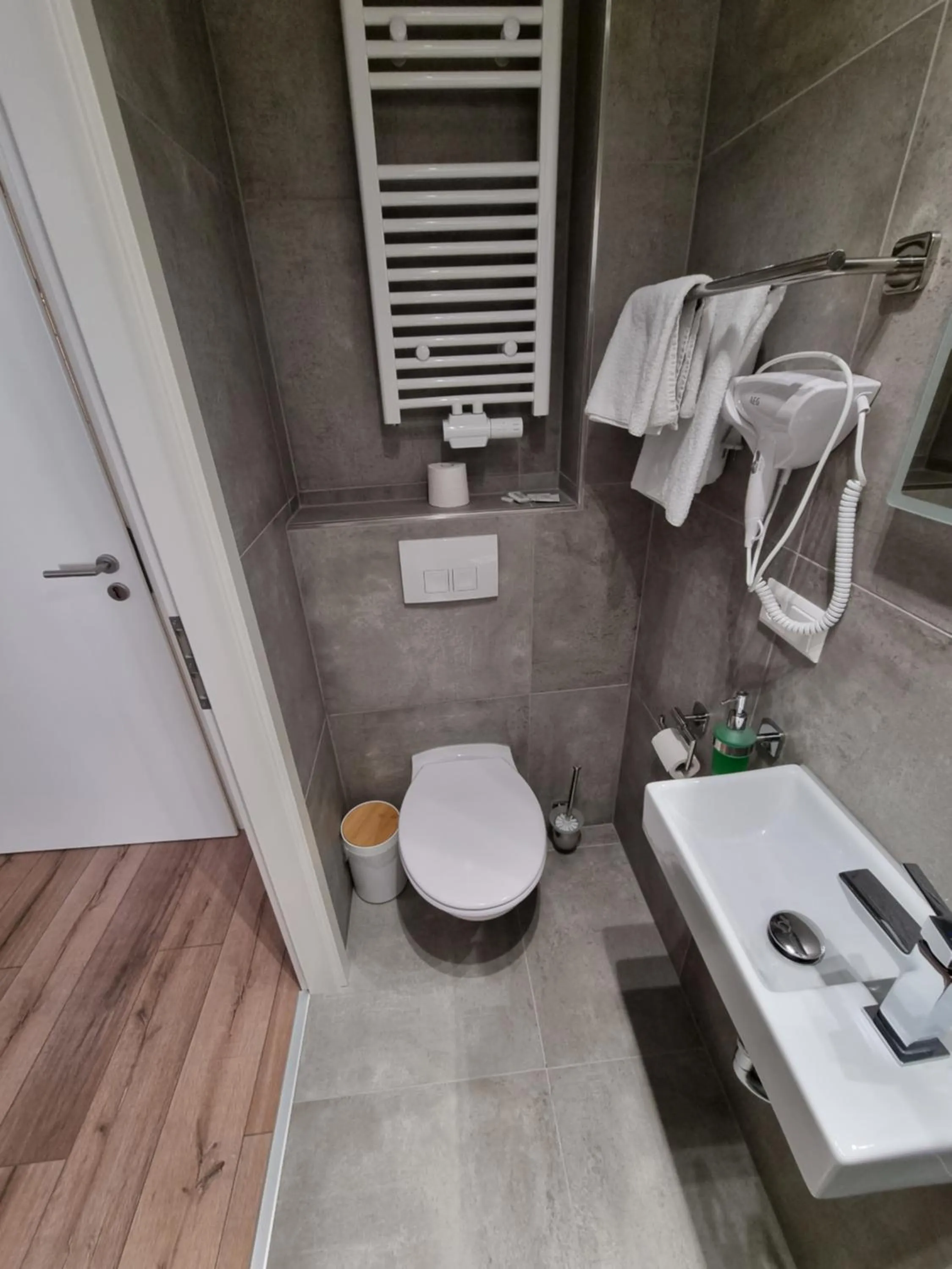 Toilet in Hotel Zur Post