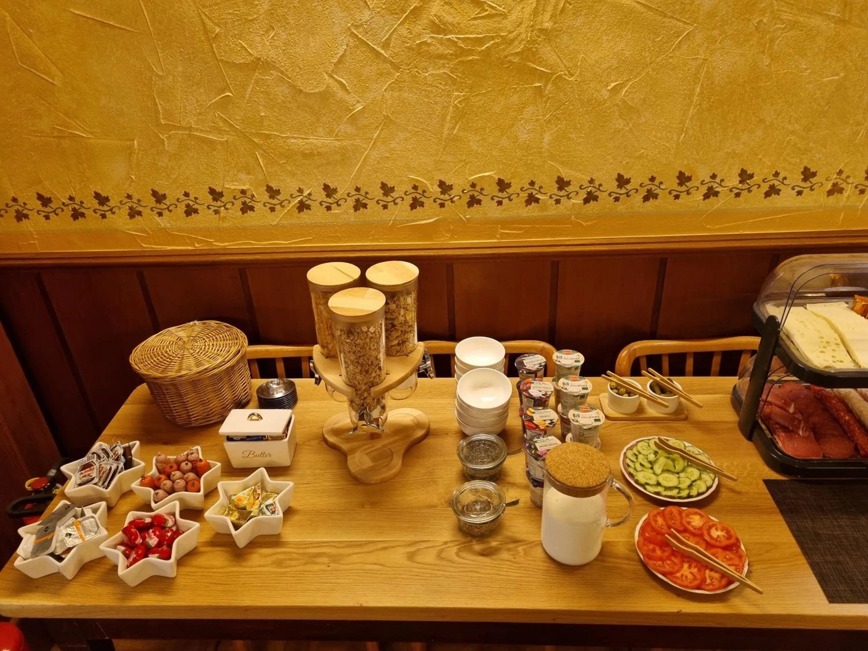 Breakfast in Hotel Zur Post