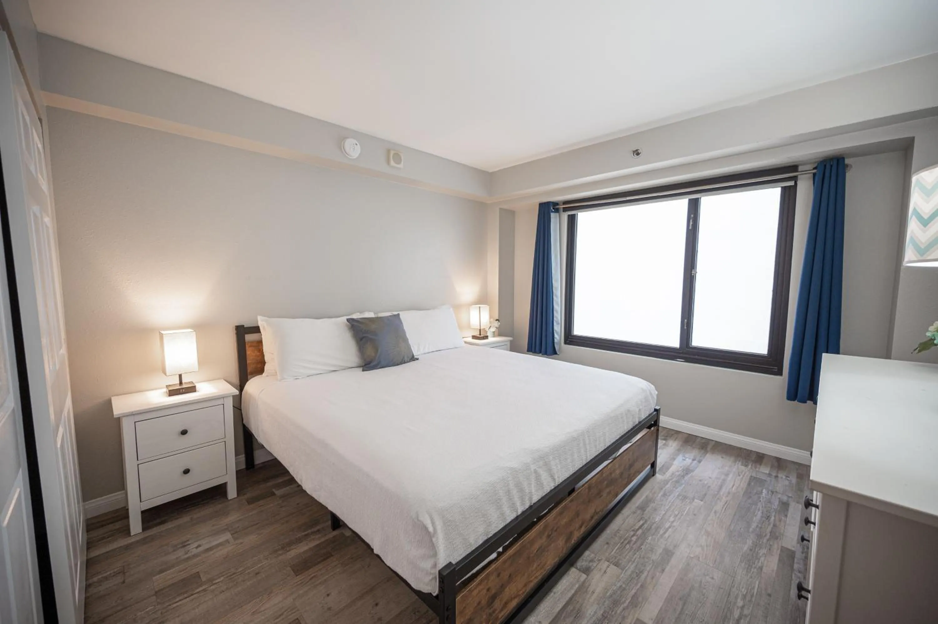 Bedroom, Bed in Stay Together Suites on The Strip - 2 Bedroom Condo 926