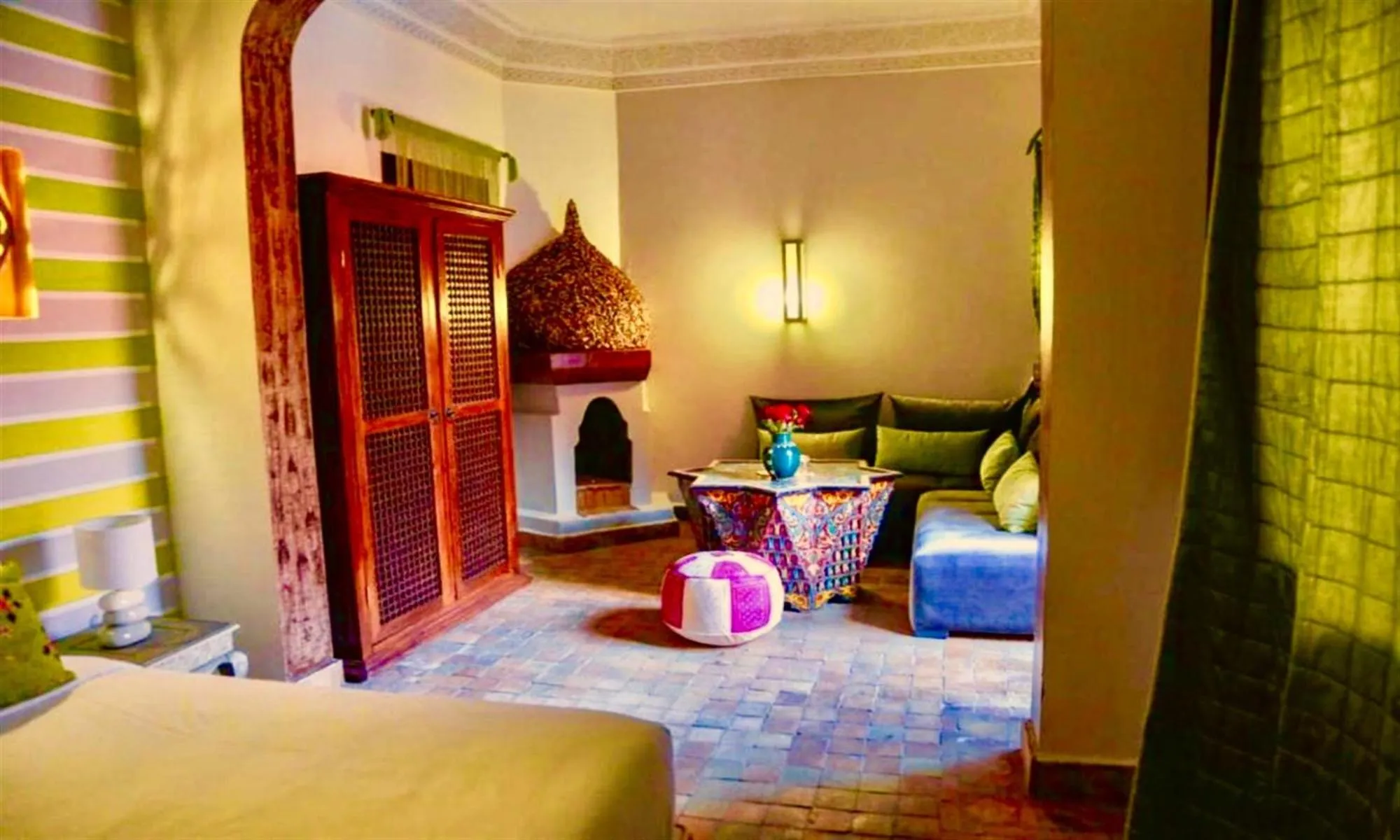 Living room, Bed in Riad Rêve d Antan