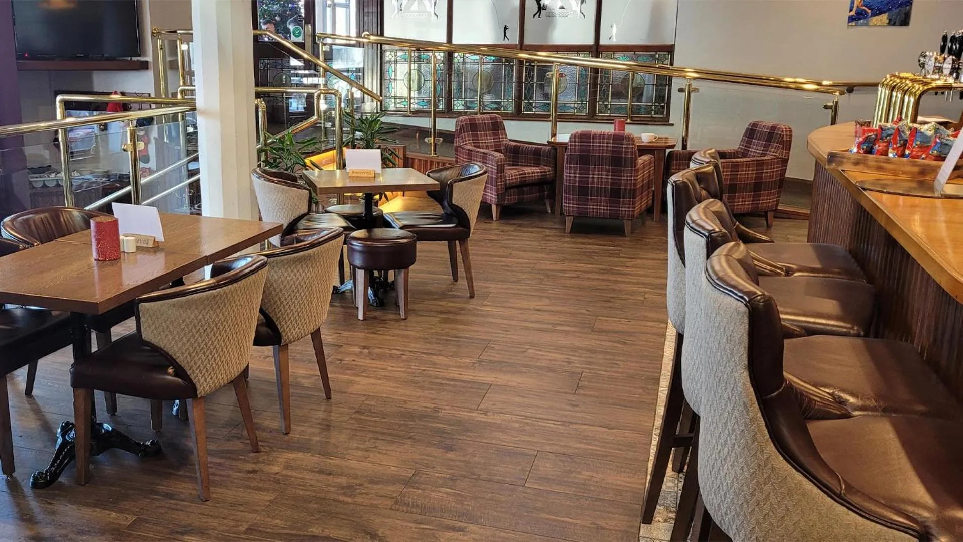 Lounge or bar in Gold Coast Resort Dungarvan