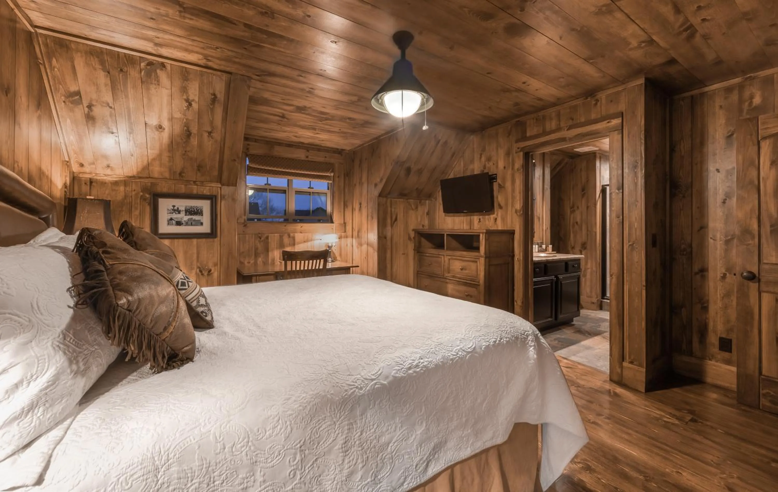 Bedroom, Bed in Holiday Inn Club Vacations - David Walley's Resort