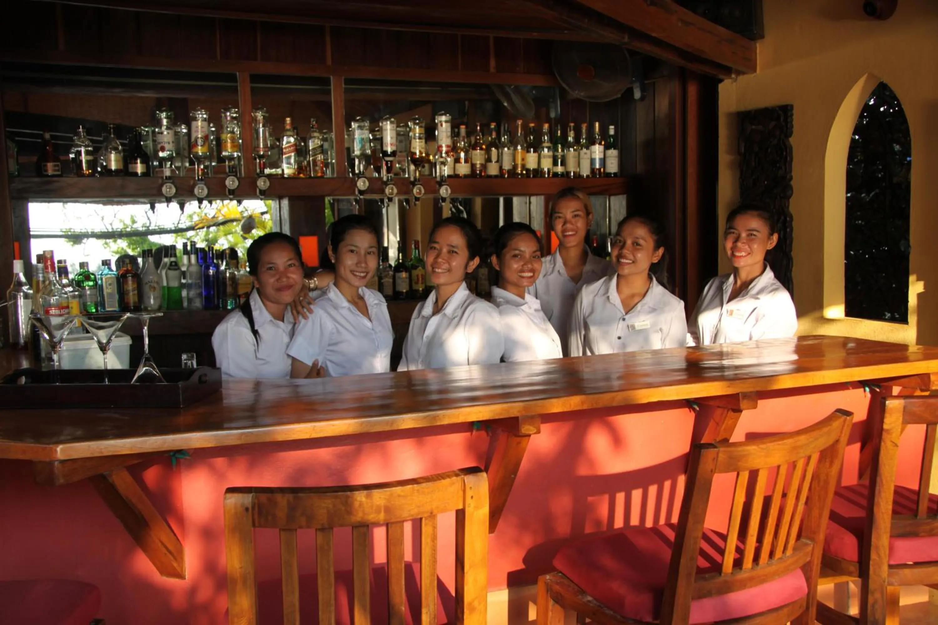 Staff in Rikitikitavi