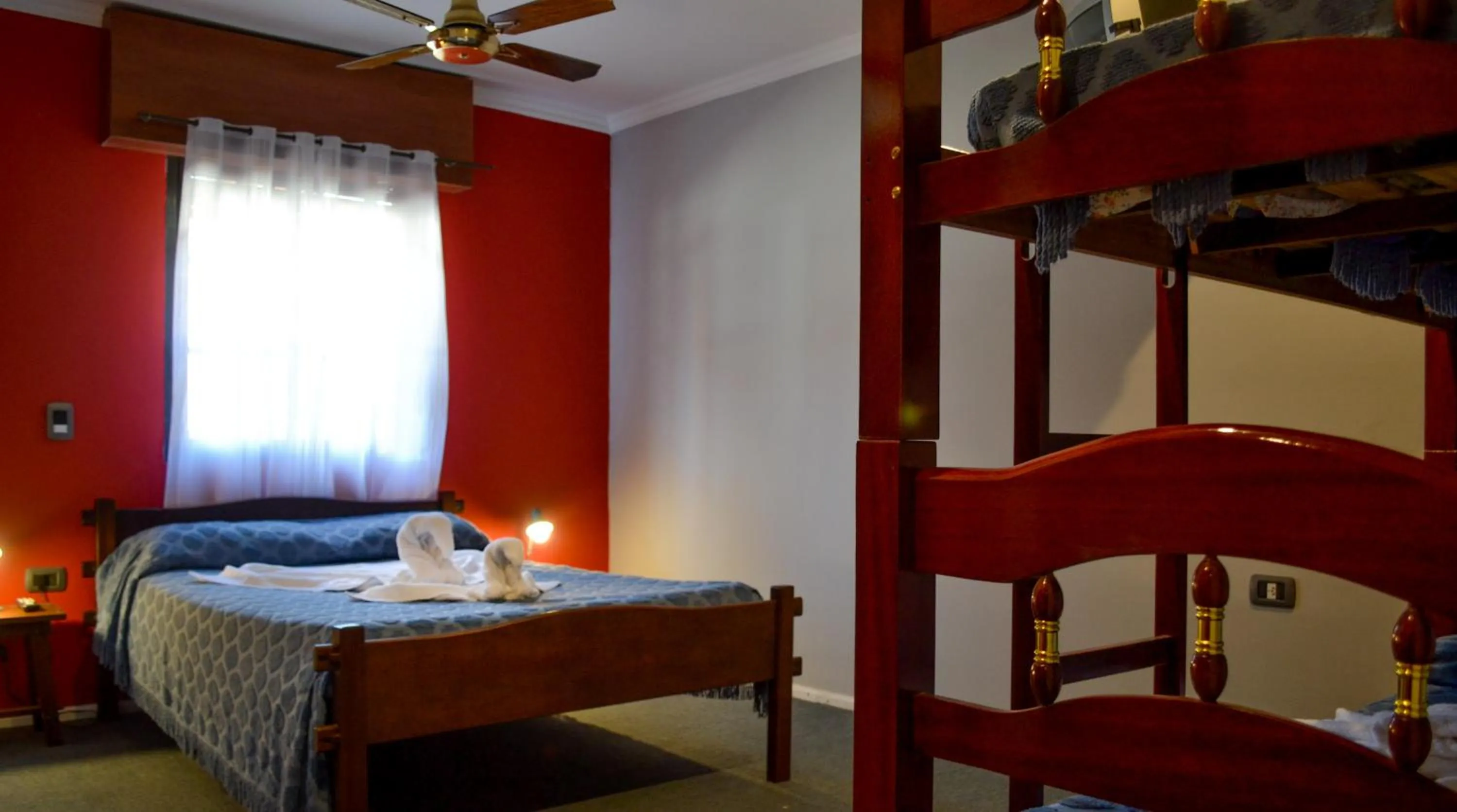 Bed in Hotel Rideamus