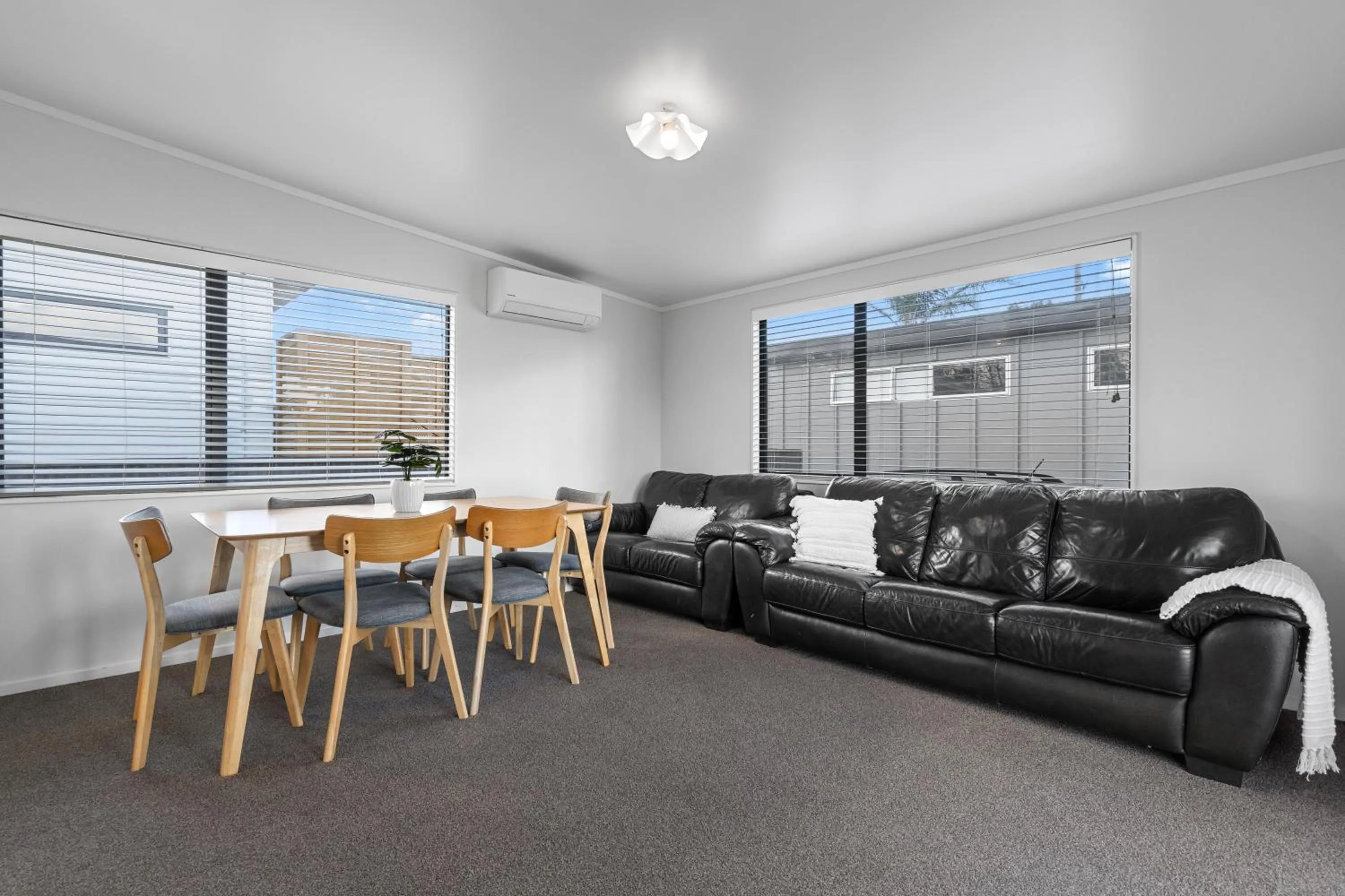 Living room in Tasman Holiday Parks - Beachaven