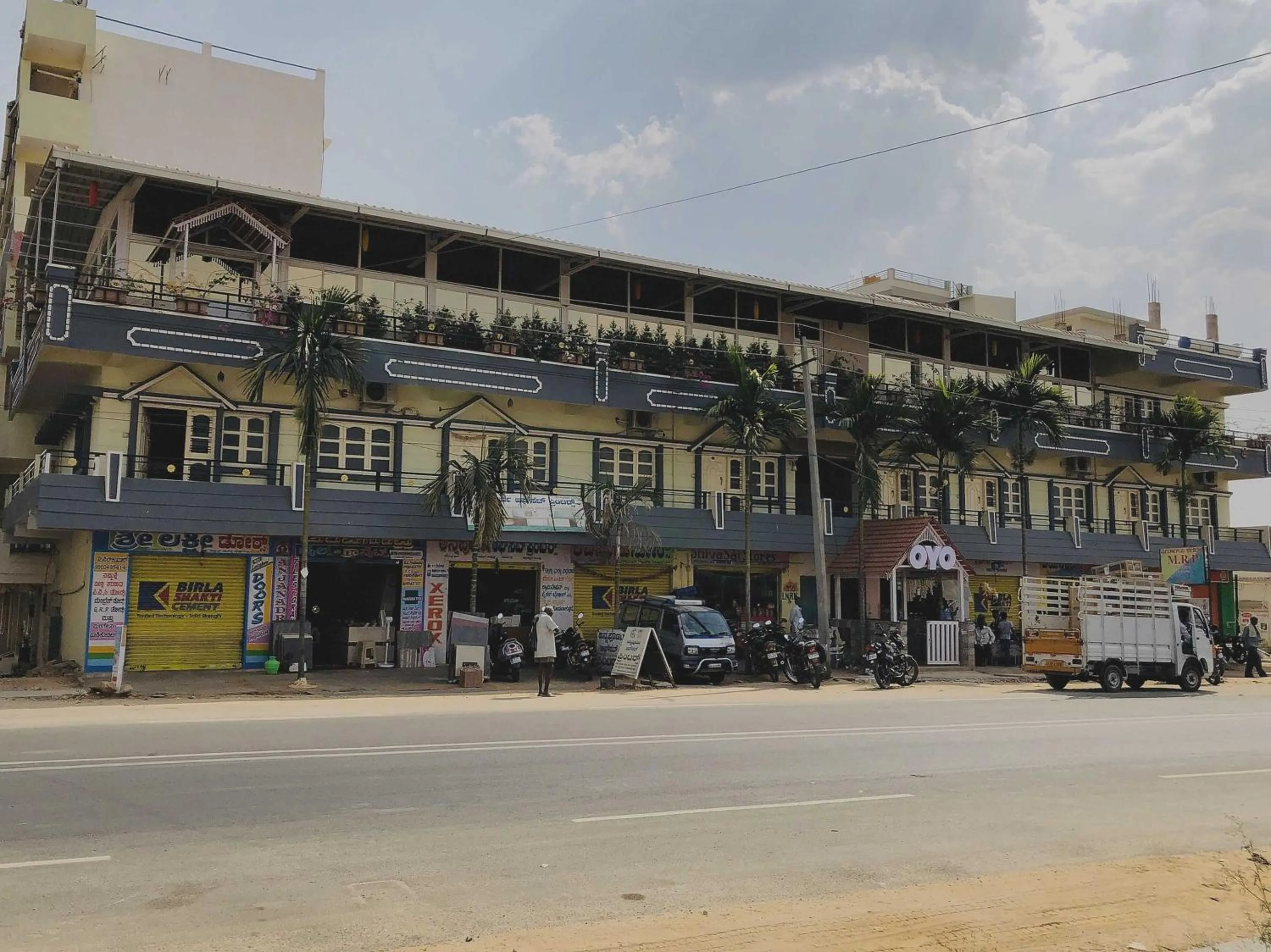 Facade/entrance in Collection O V K Lodge
