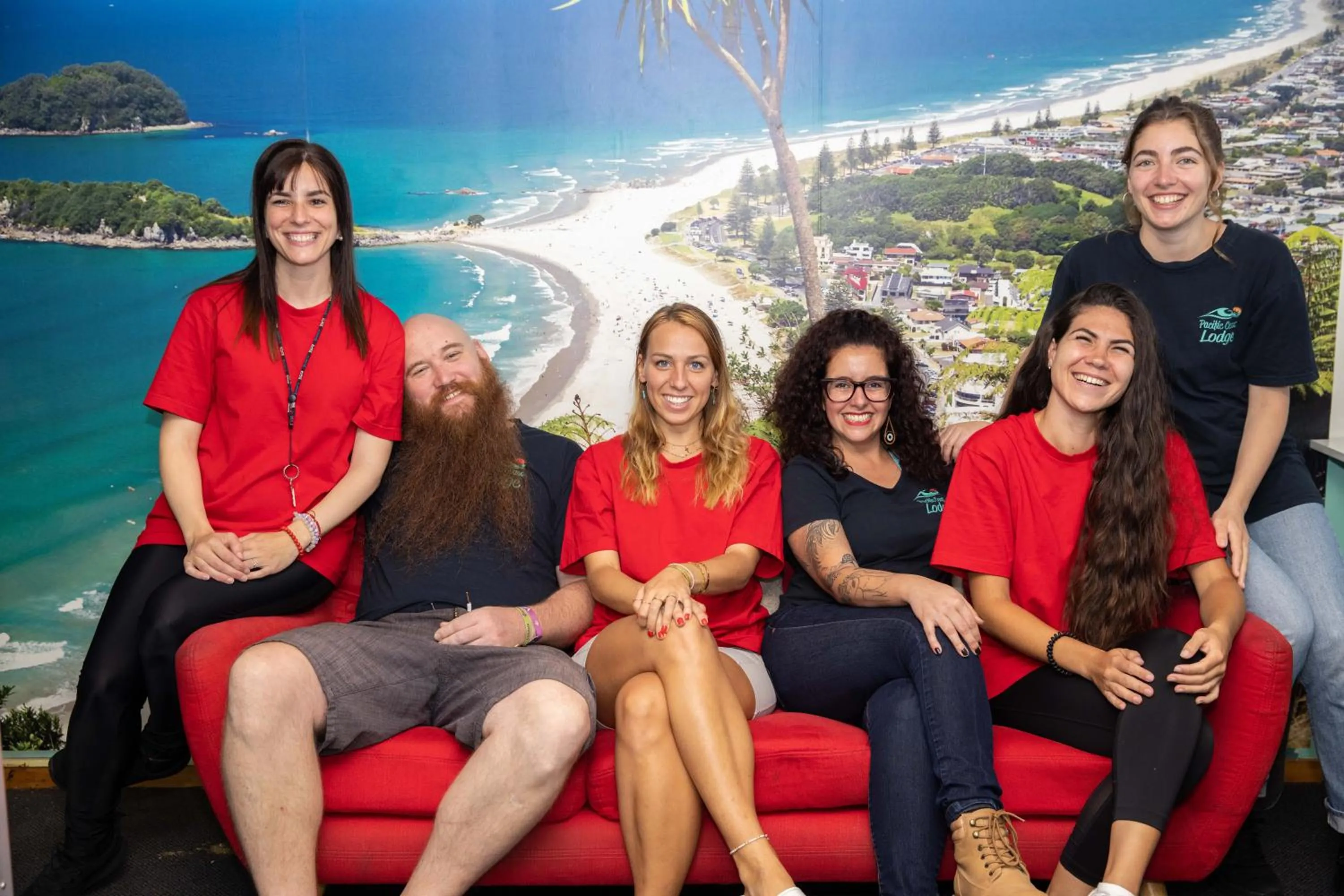 People in Pacific Coast Lodge and Backpackers