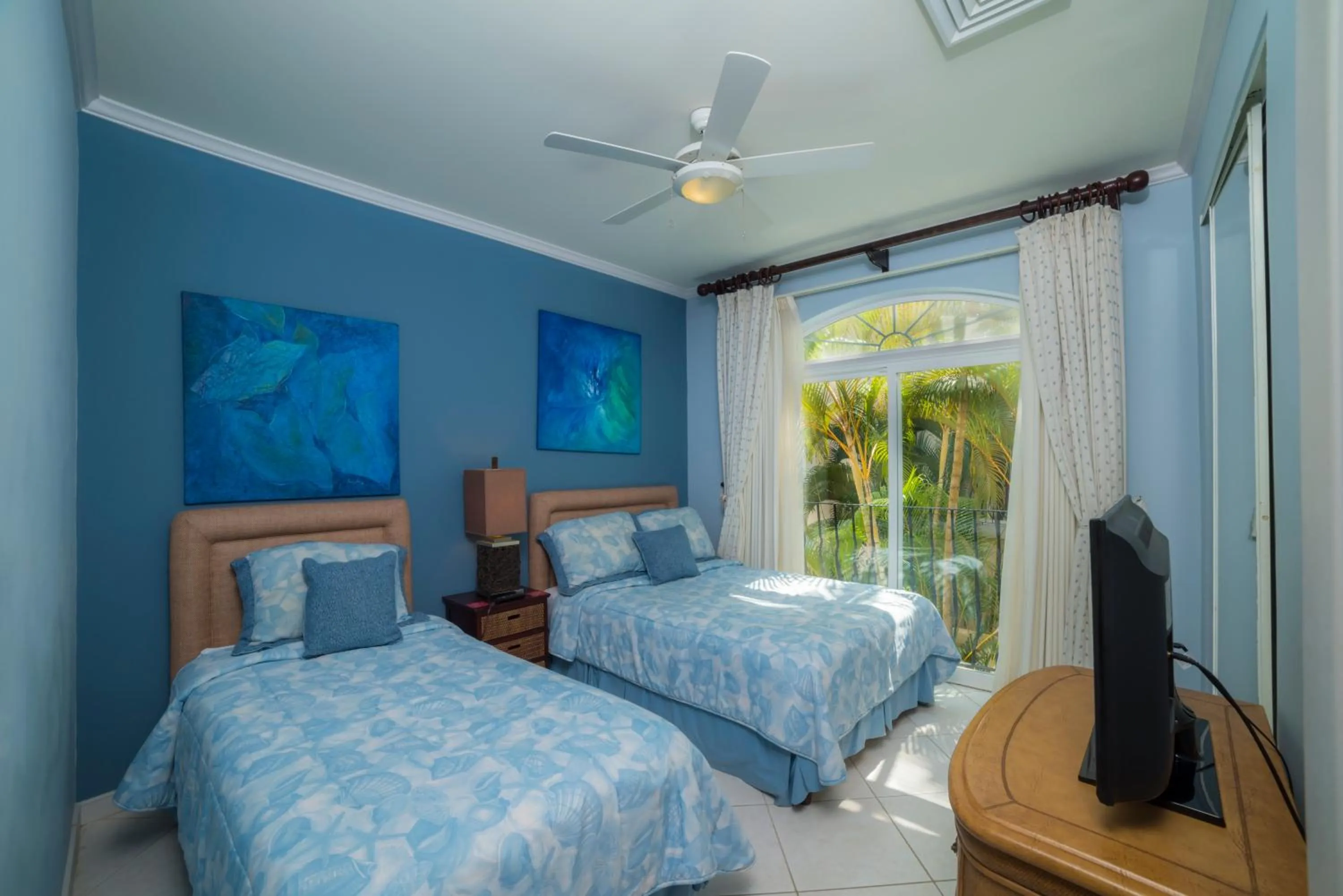 Bedroom, Bed in Stay In CR Los Sueños Condos