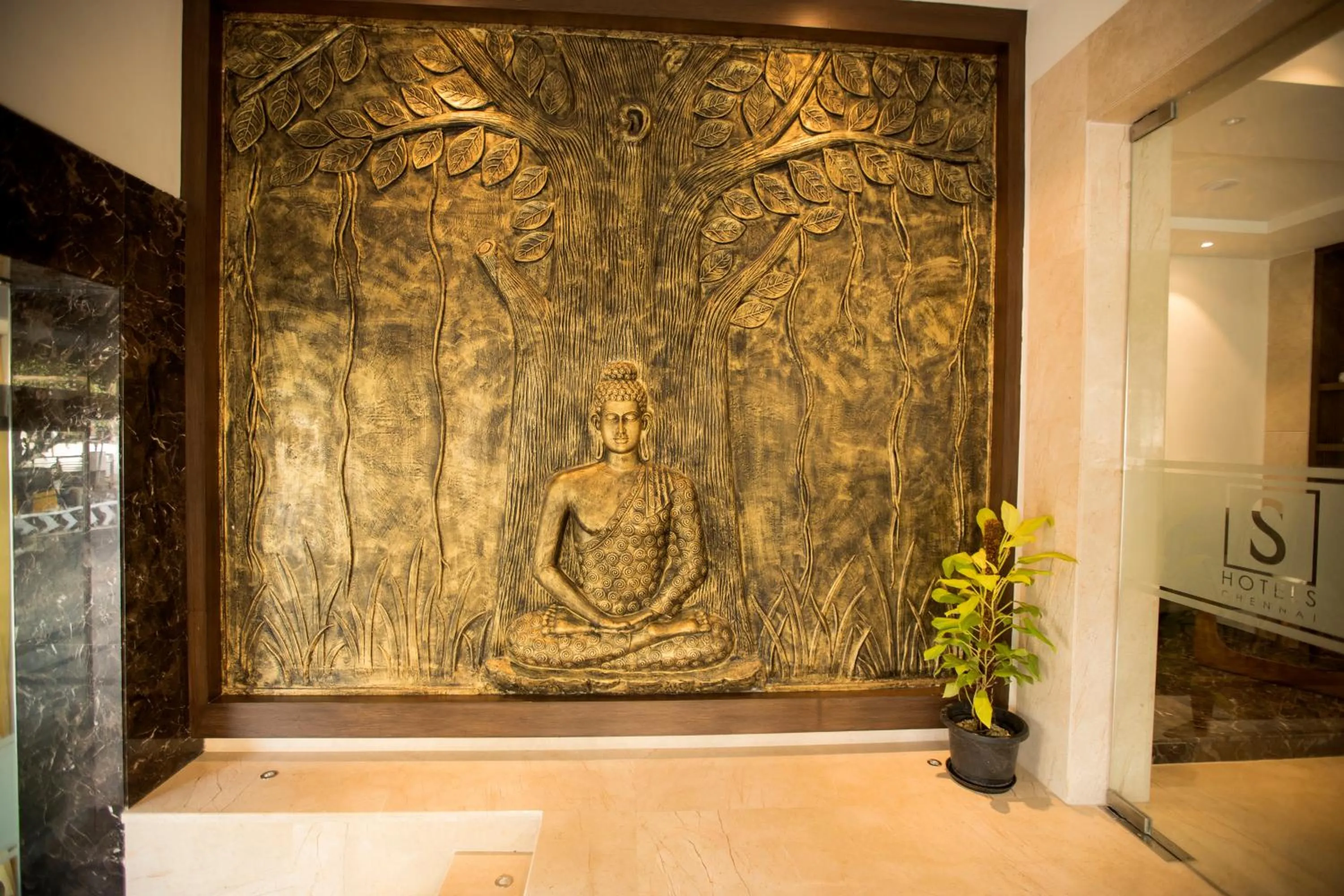 Facade/entrance in S Hotels Chennai