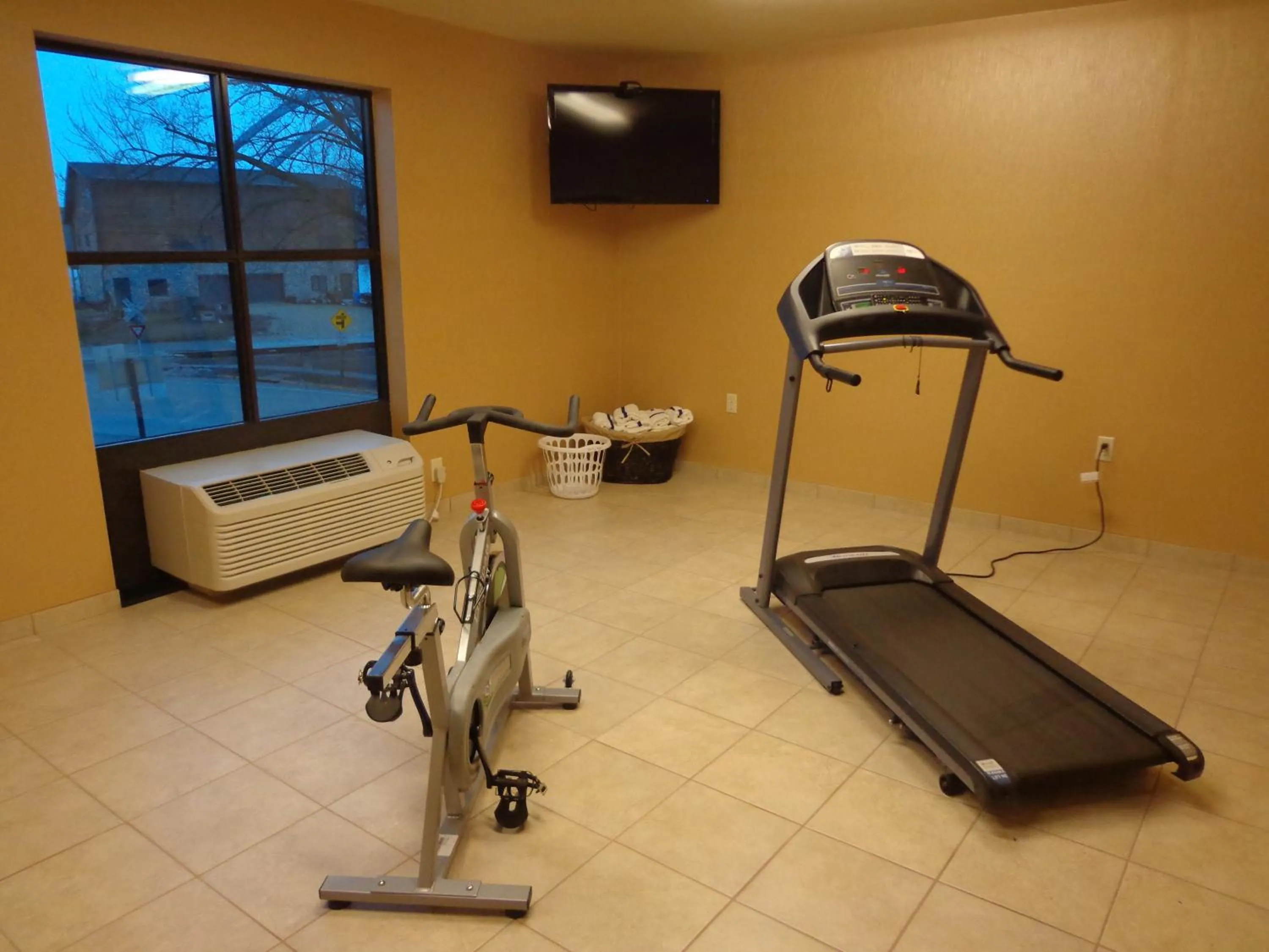 Fitness centre/facilities in Comfort Inn & Suites Marquette - Prairie du Chien