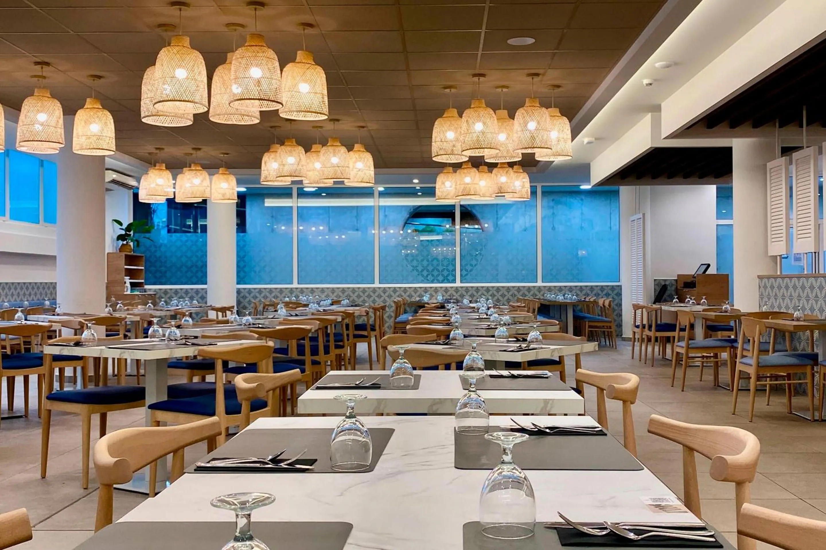 Restaurant/places to eat in Hotel - Bungalows Don Juan Tossa