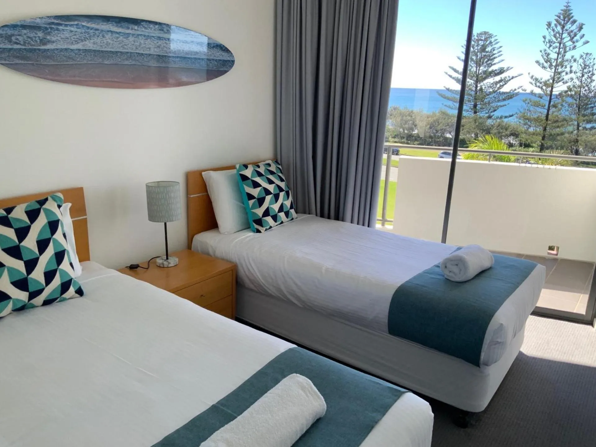 Bedroom, Bed in Meridian Alex Beach Apartments