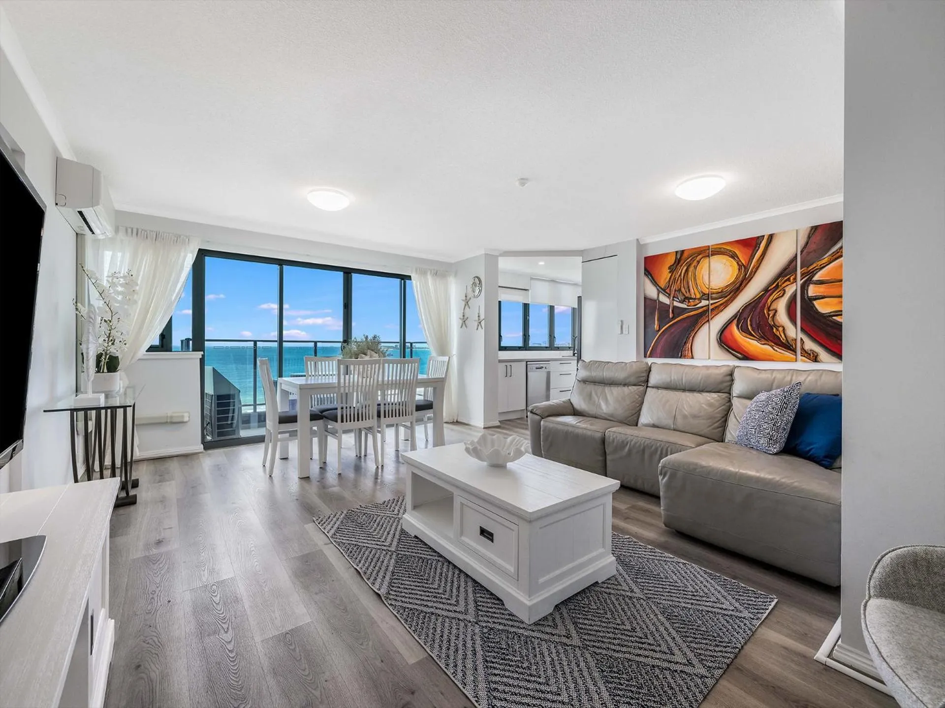 Living room in Meridian Alex Beach Apartments