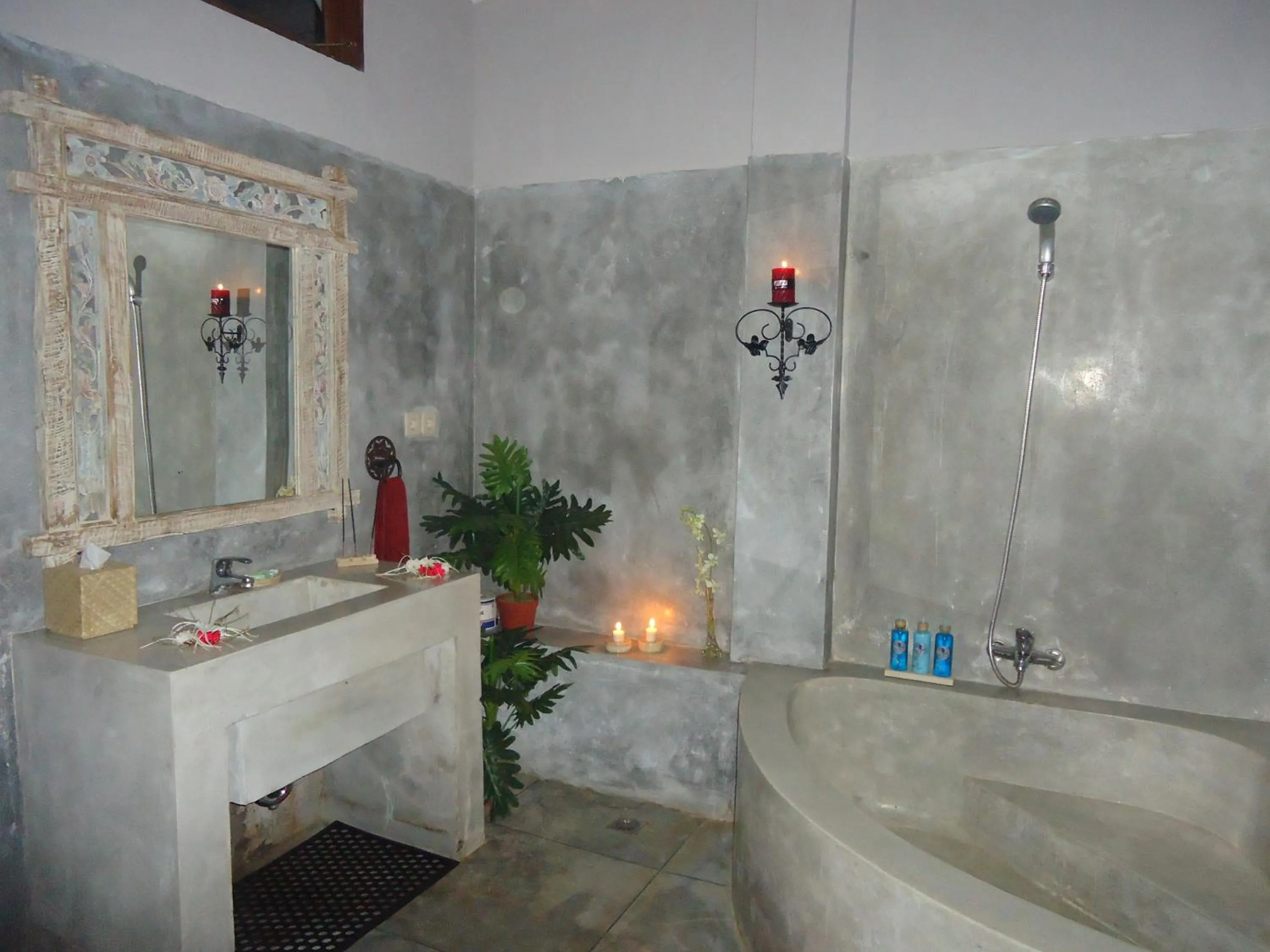 Bathroom in Baliku Dive Resort